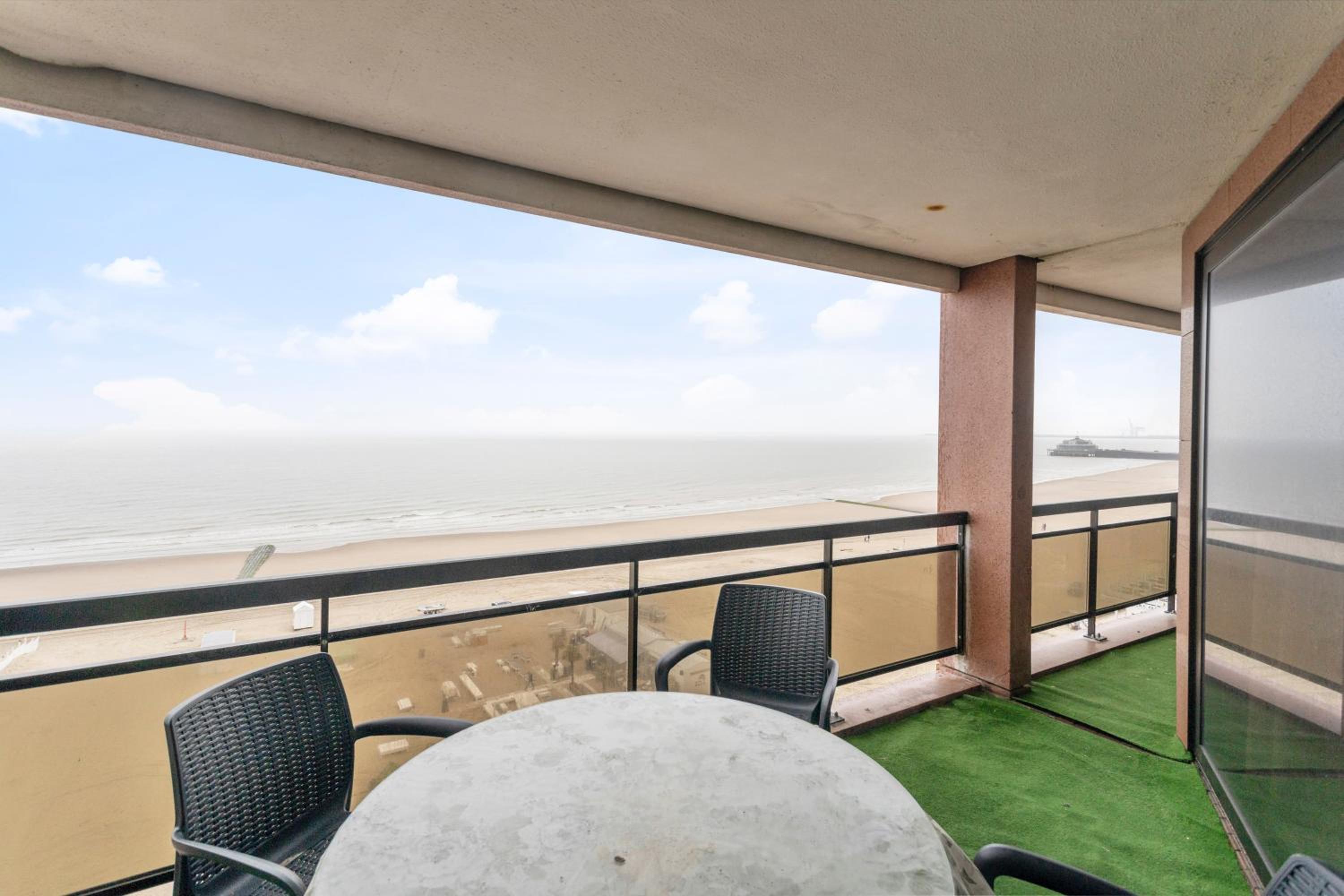 seaview apartment margo