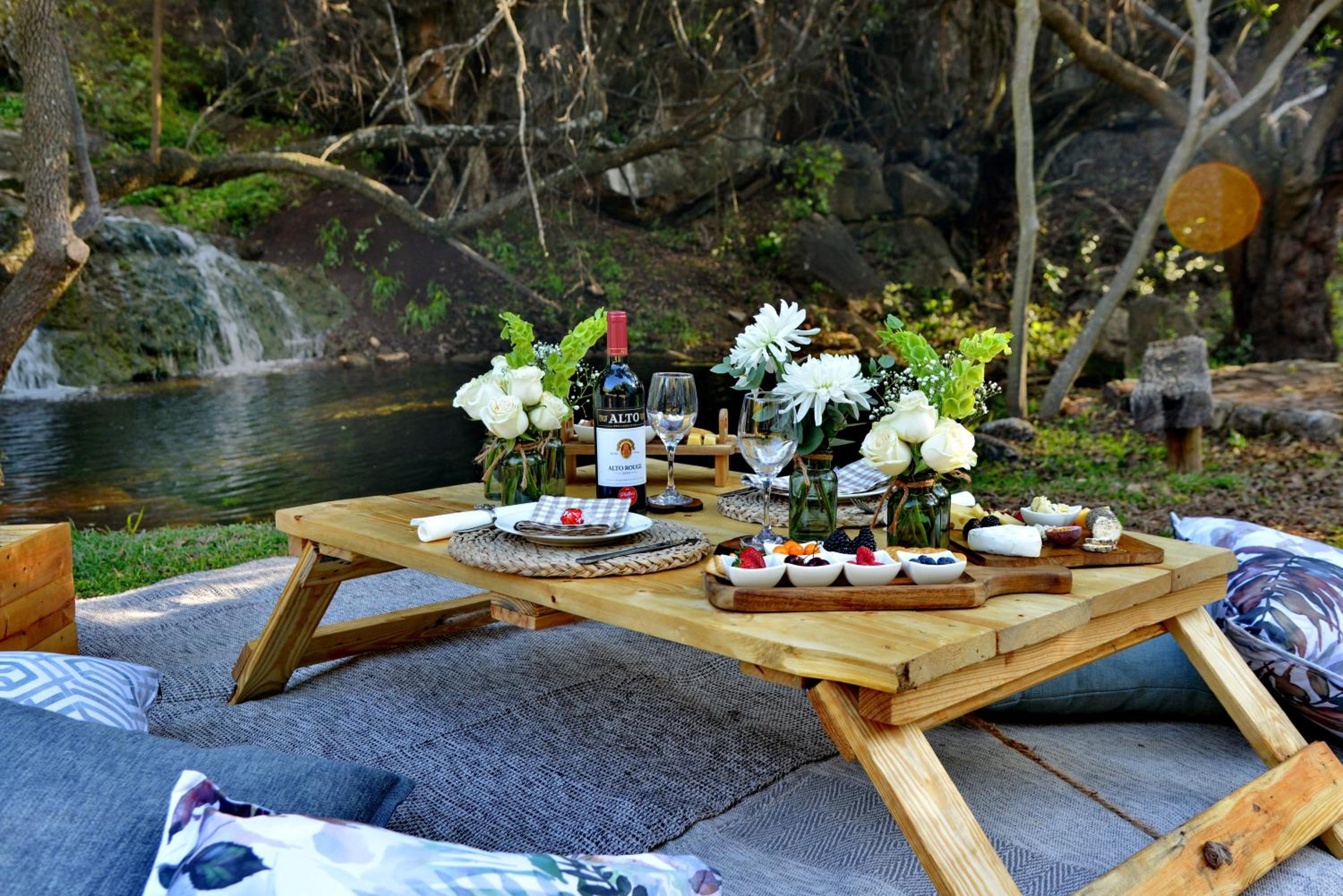 Thanda Manzi Country Hotel