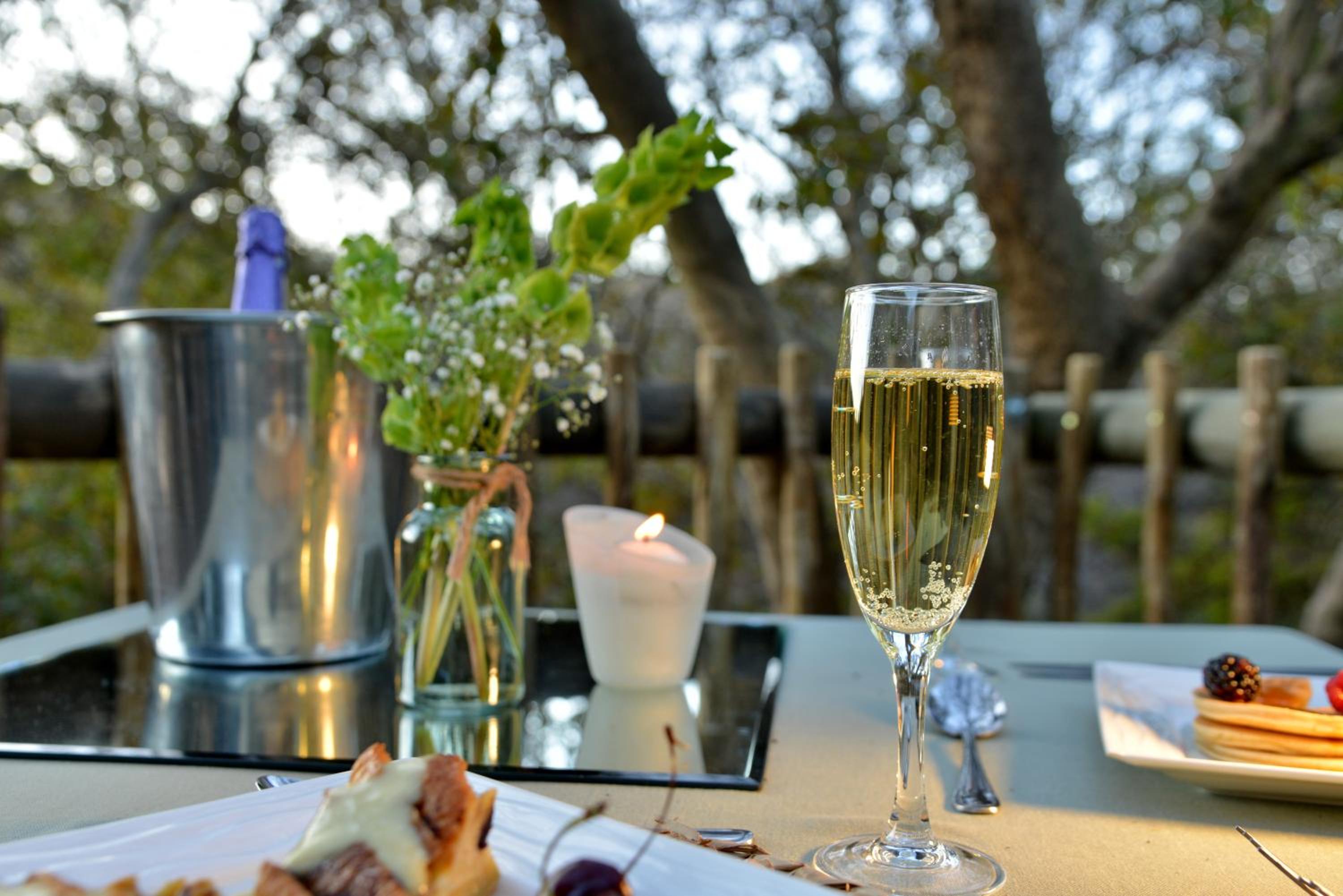 Thanda Manzi Country Hotel