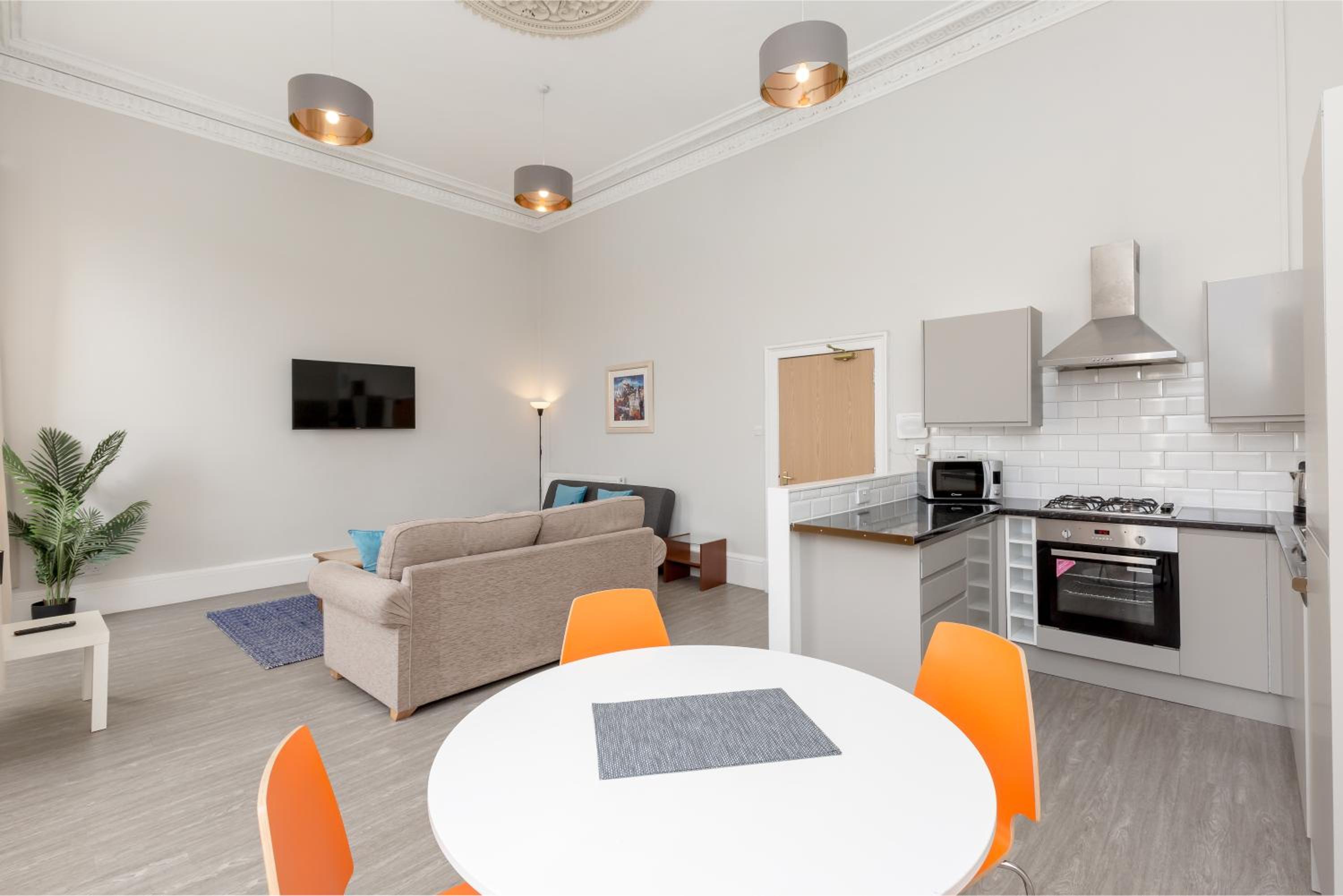Southside Apartments by Destination Edinburgh view 4