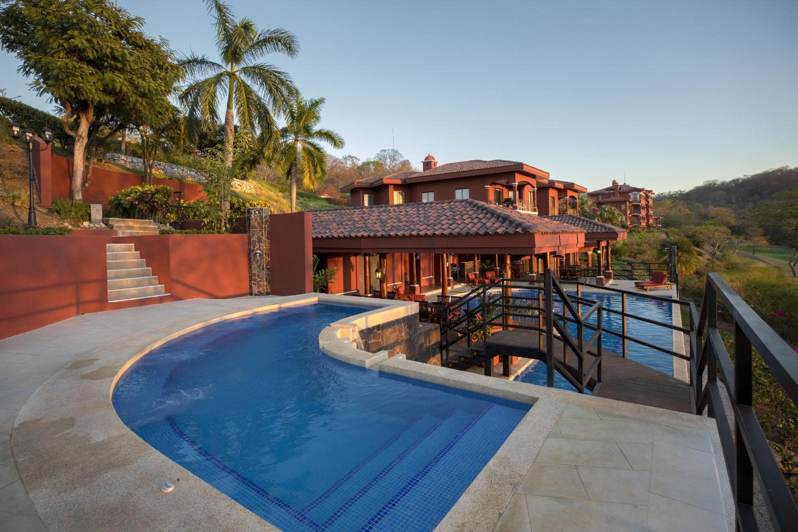 Bougainvillea 9305 Luxury Apartment - Reserva Conchal