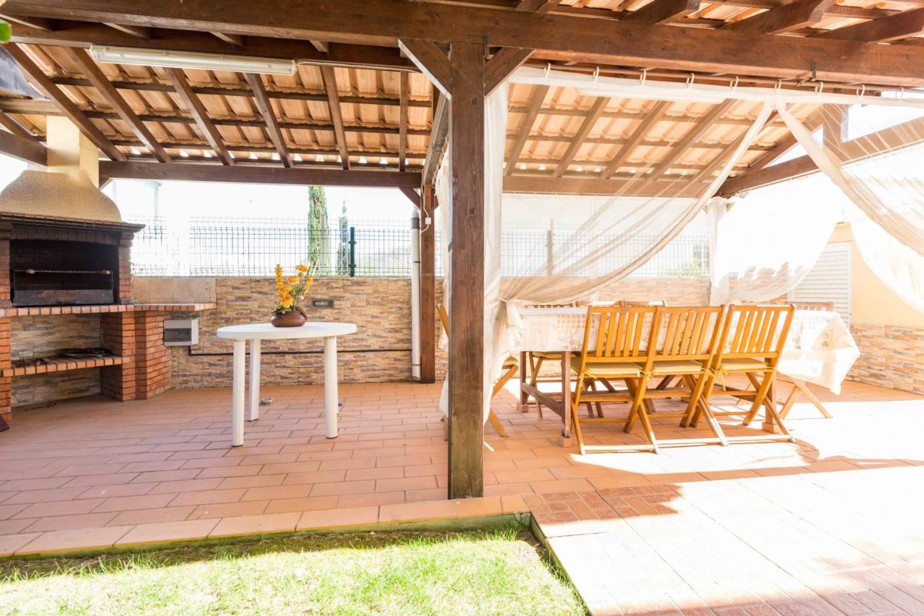 Sunflower Villa by Seewest view 3