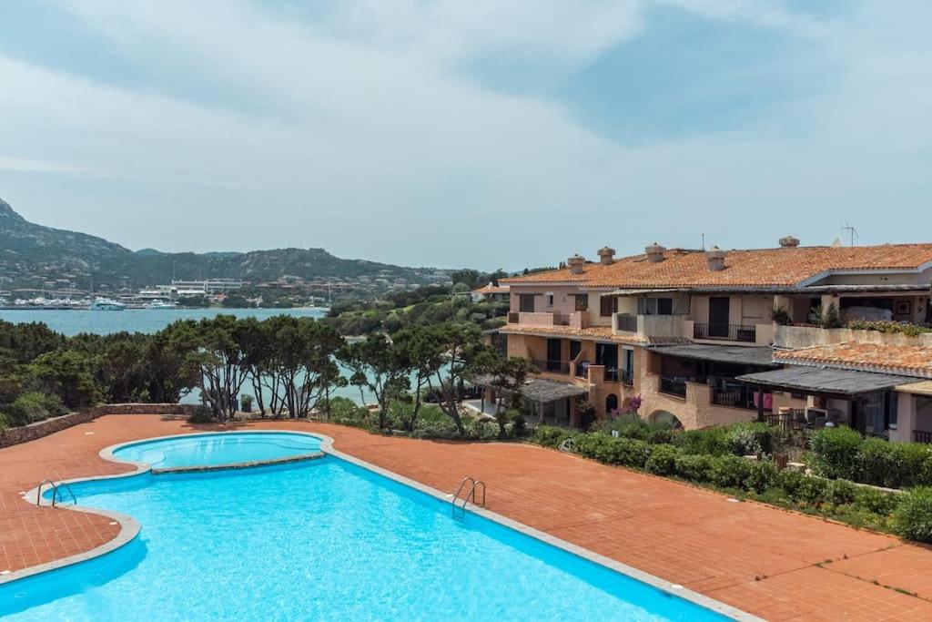 [Dolce Sposa] Swimming pool and private beach view 4