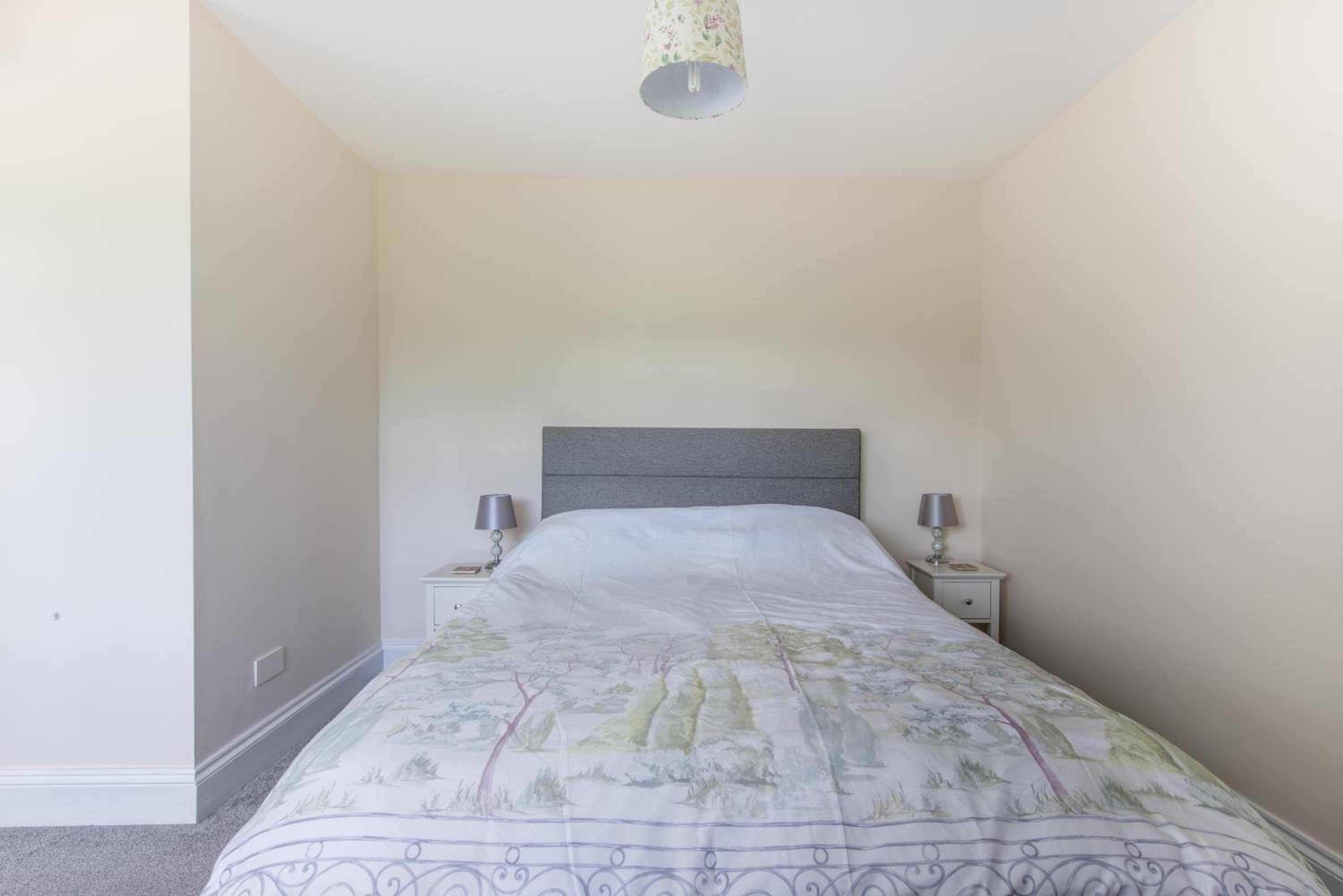 Gloucester Vacations - Blacklaines Annexe - Property Image 7