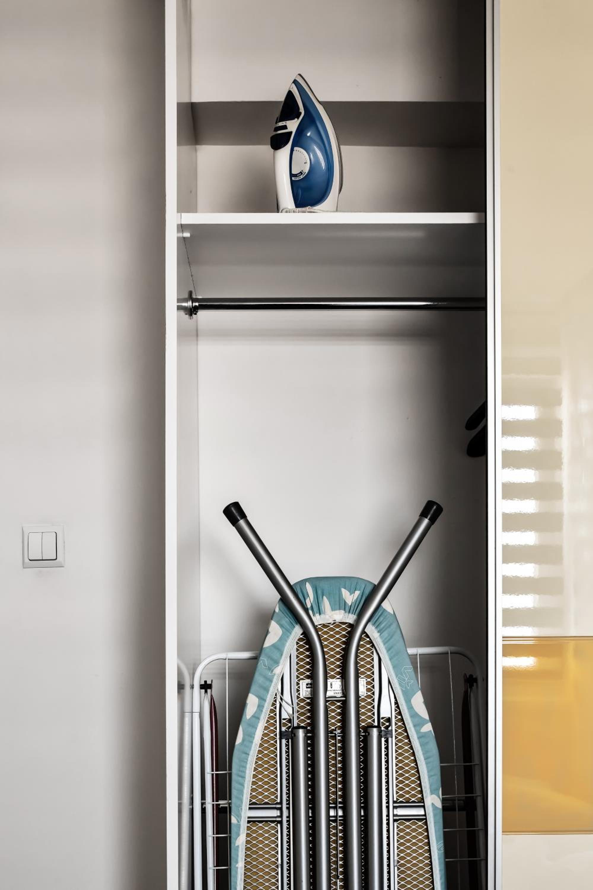 2 bedroom Penthouse in city center, free parking