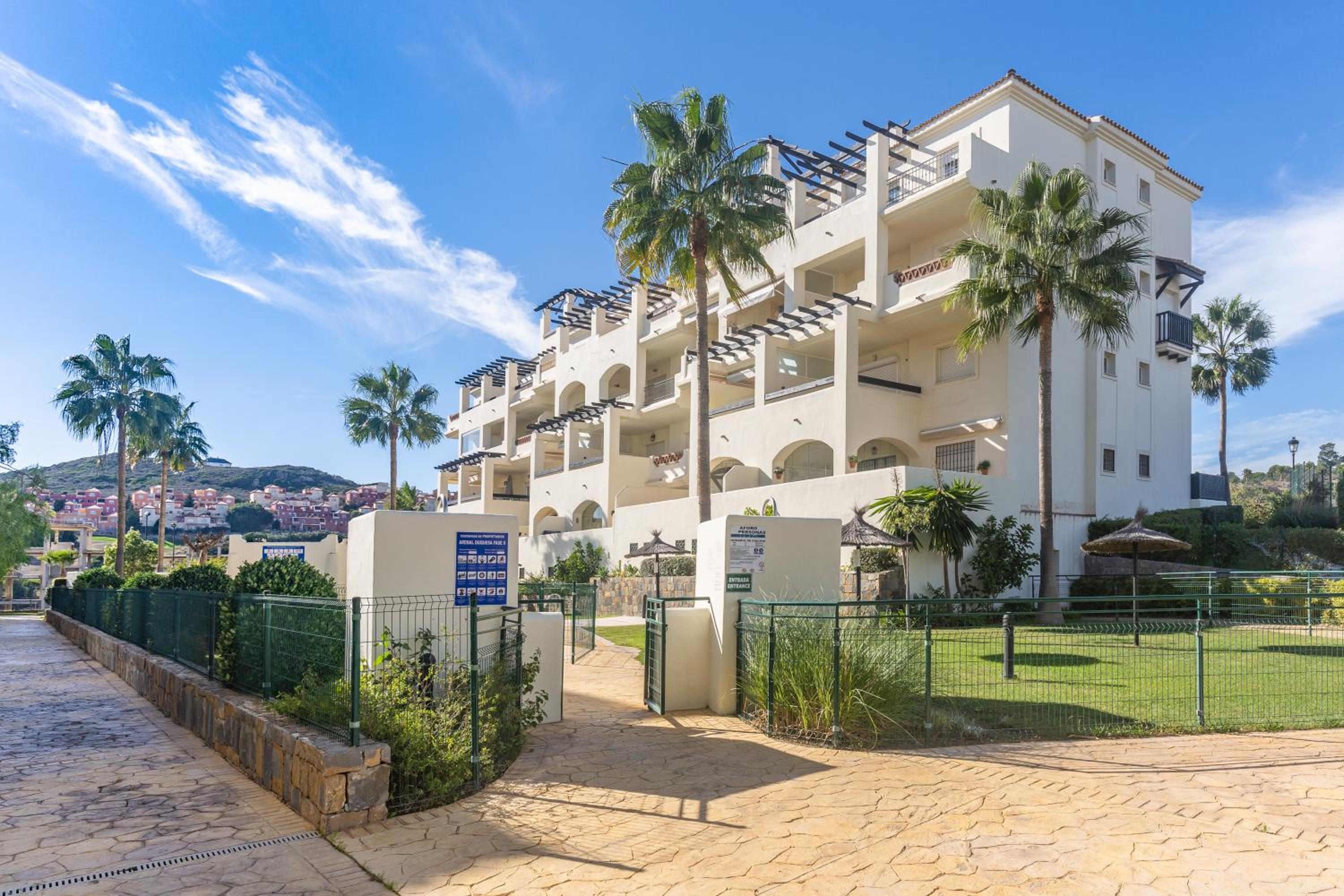 Residential Duquesa R002 view 5