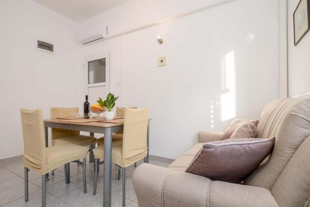 Apartmani Luka