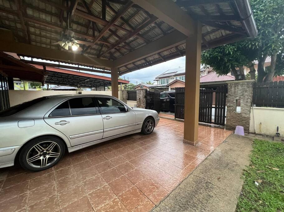 RUMAH SEROJA by IMPIAN HOMESTAY KLIA-SALAK TINGGI-NILAI photo 2