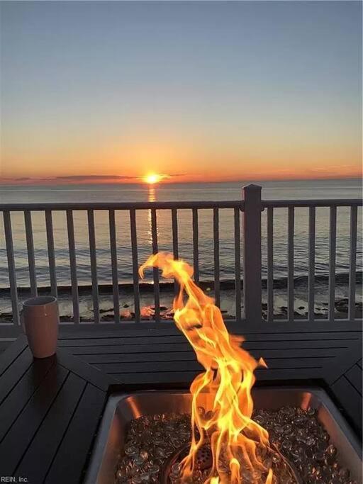 Bay Bliss - Private Beachfront Home with 180° Views & Hot Tub! view 4