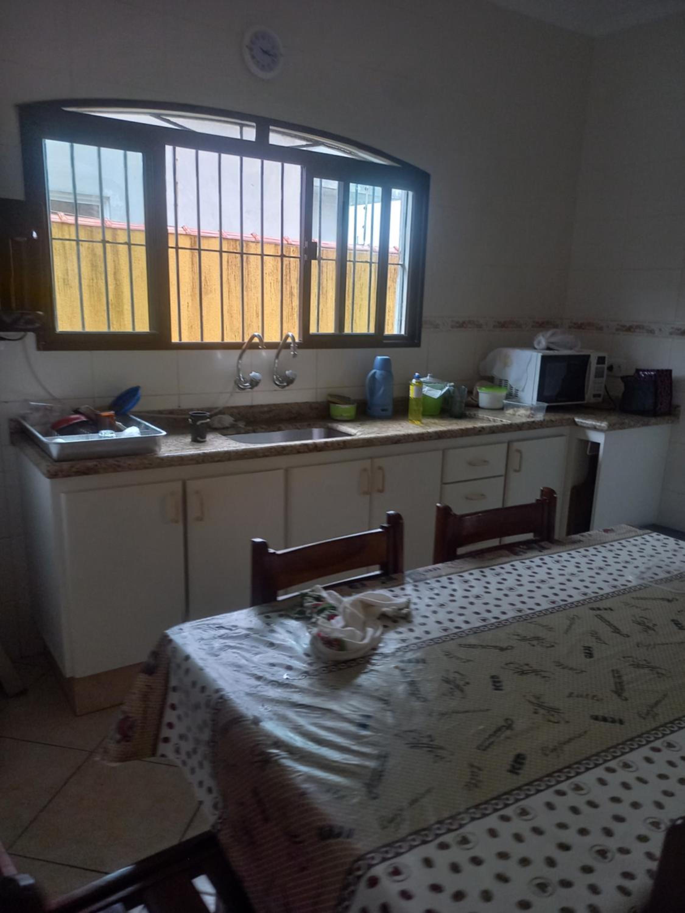 Casa pé na areia (50 mestros da praia)