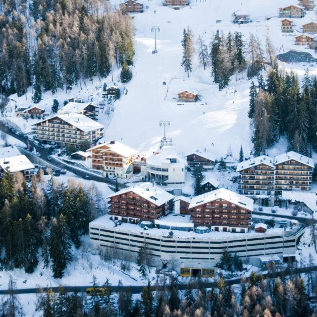 Cosy studio for 4 near ski lift, MELEZES K22