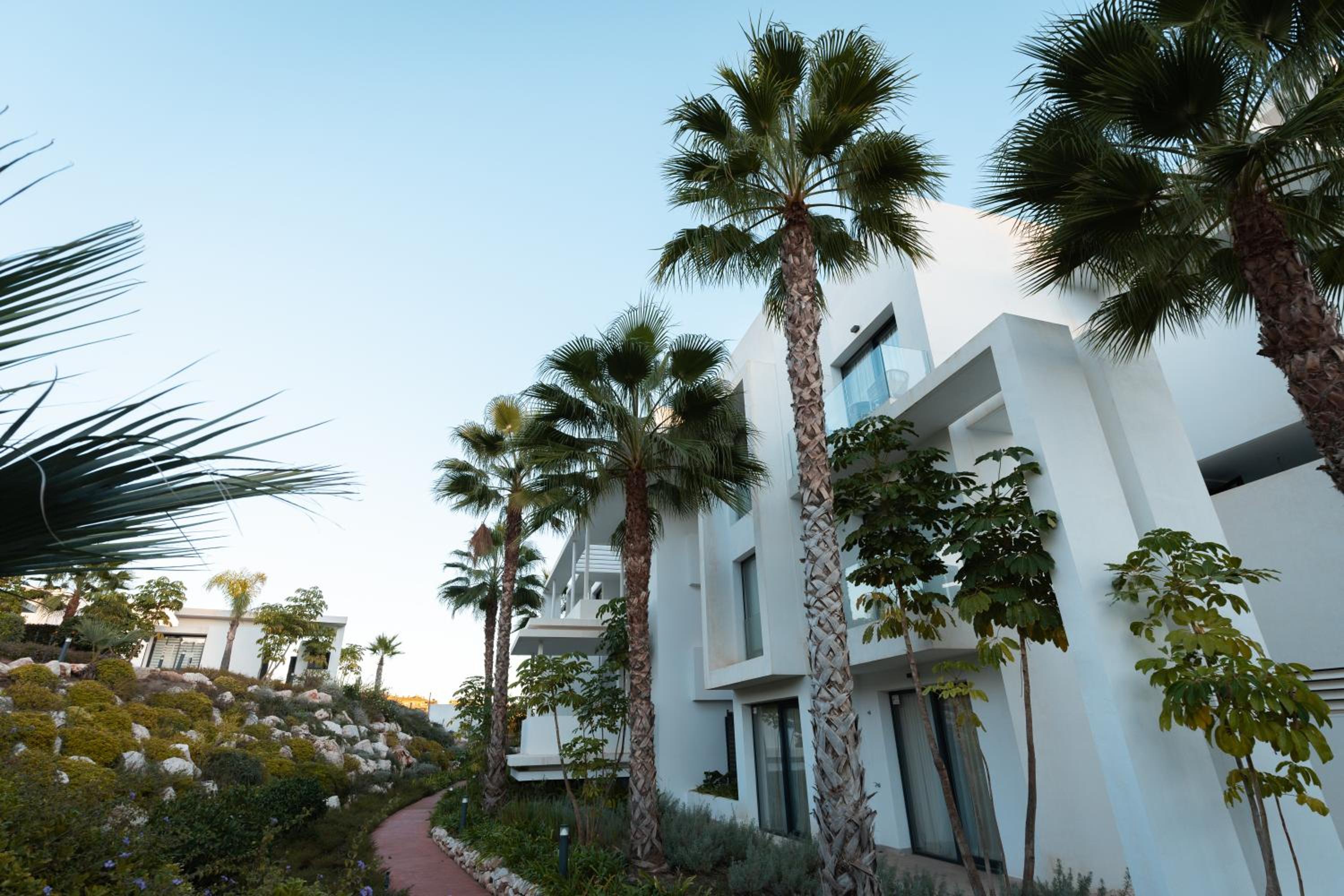 NOBBLE apartment Atalaya Hills