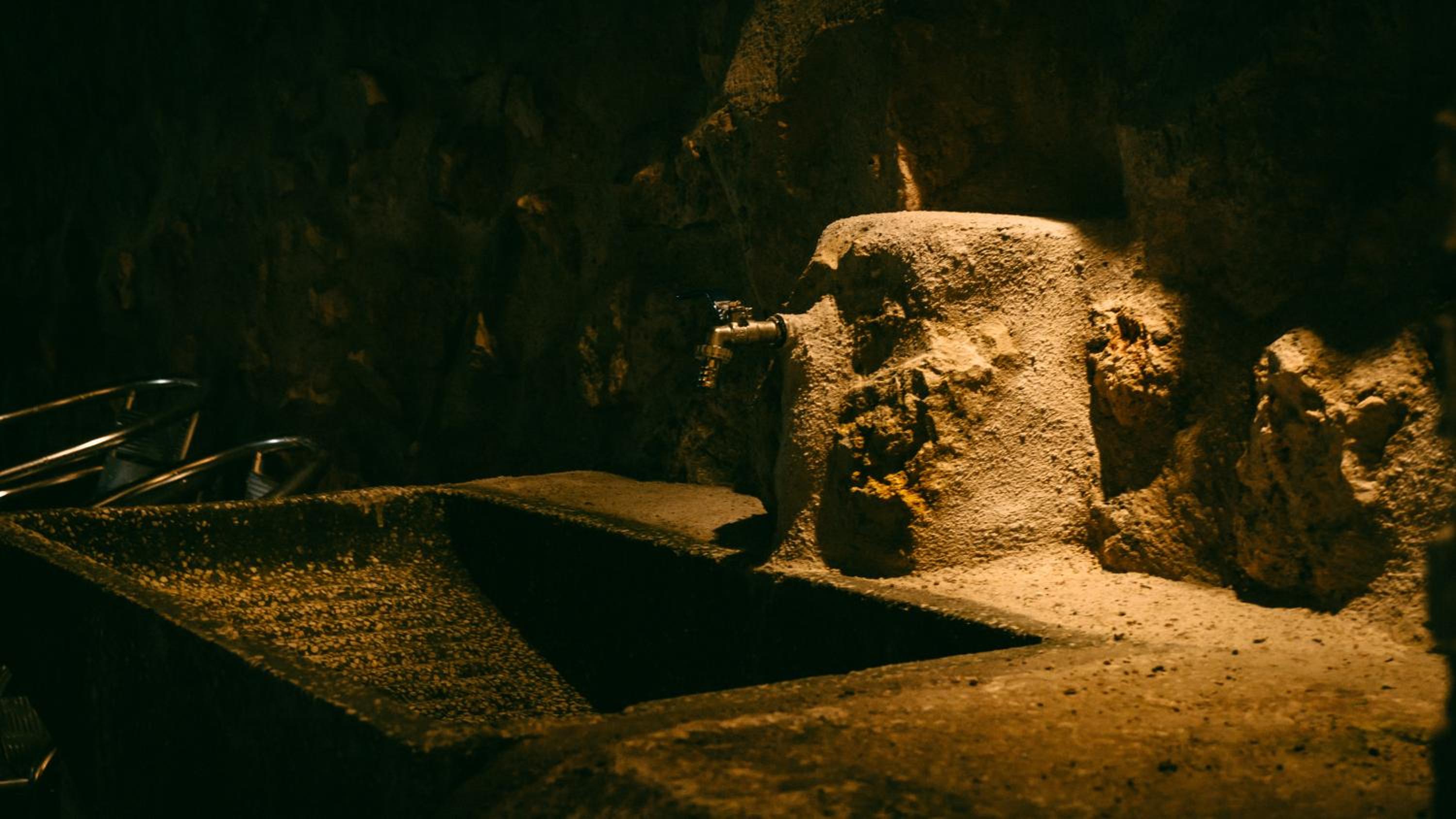 El Aprisco, con piscina climatizada en Hueva-Guadalajara