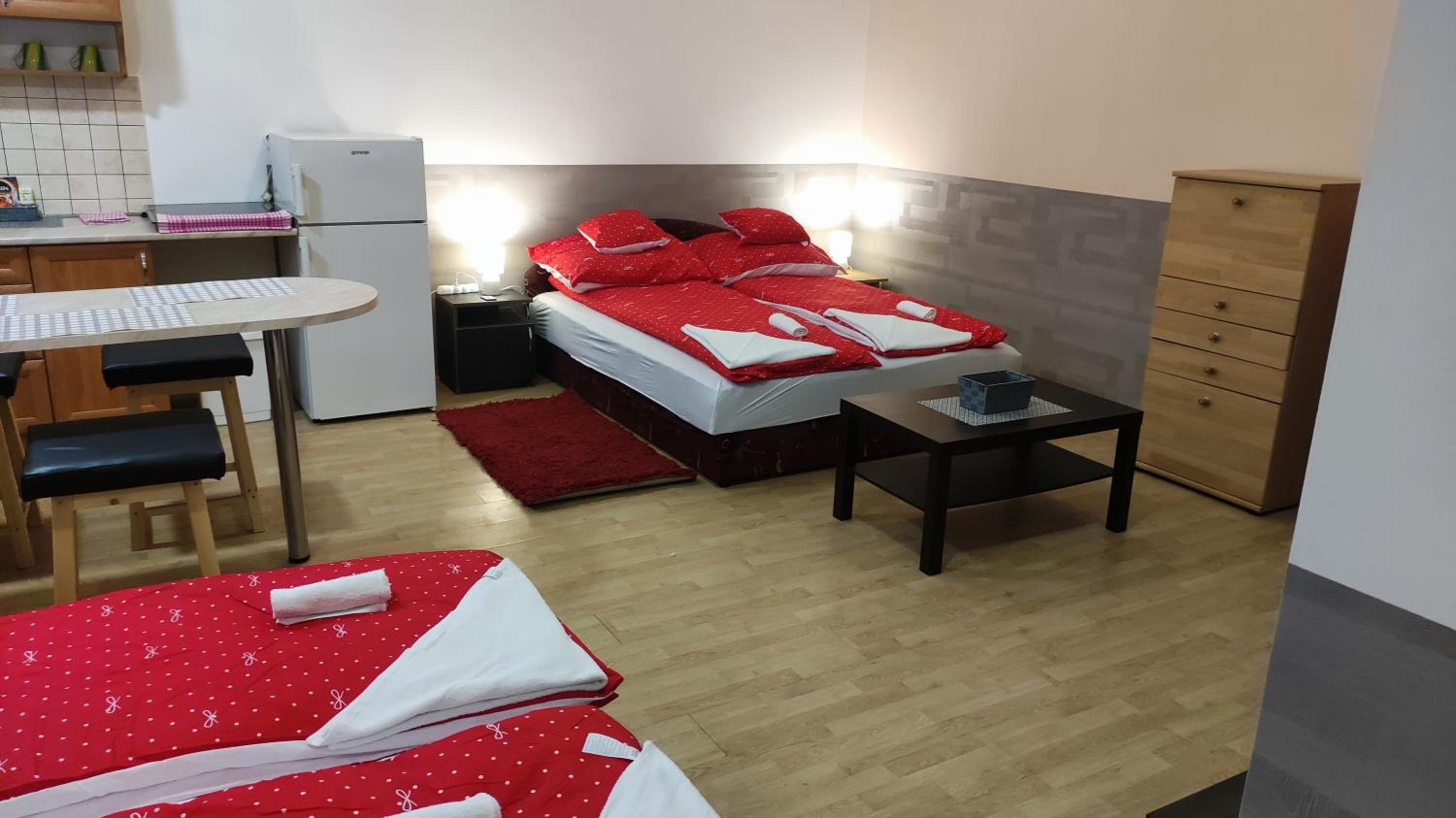 Kettő Ciprus Apartman