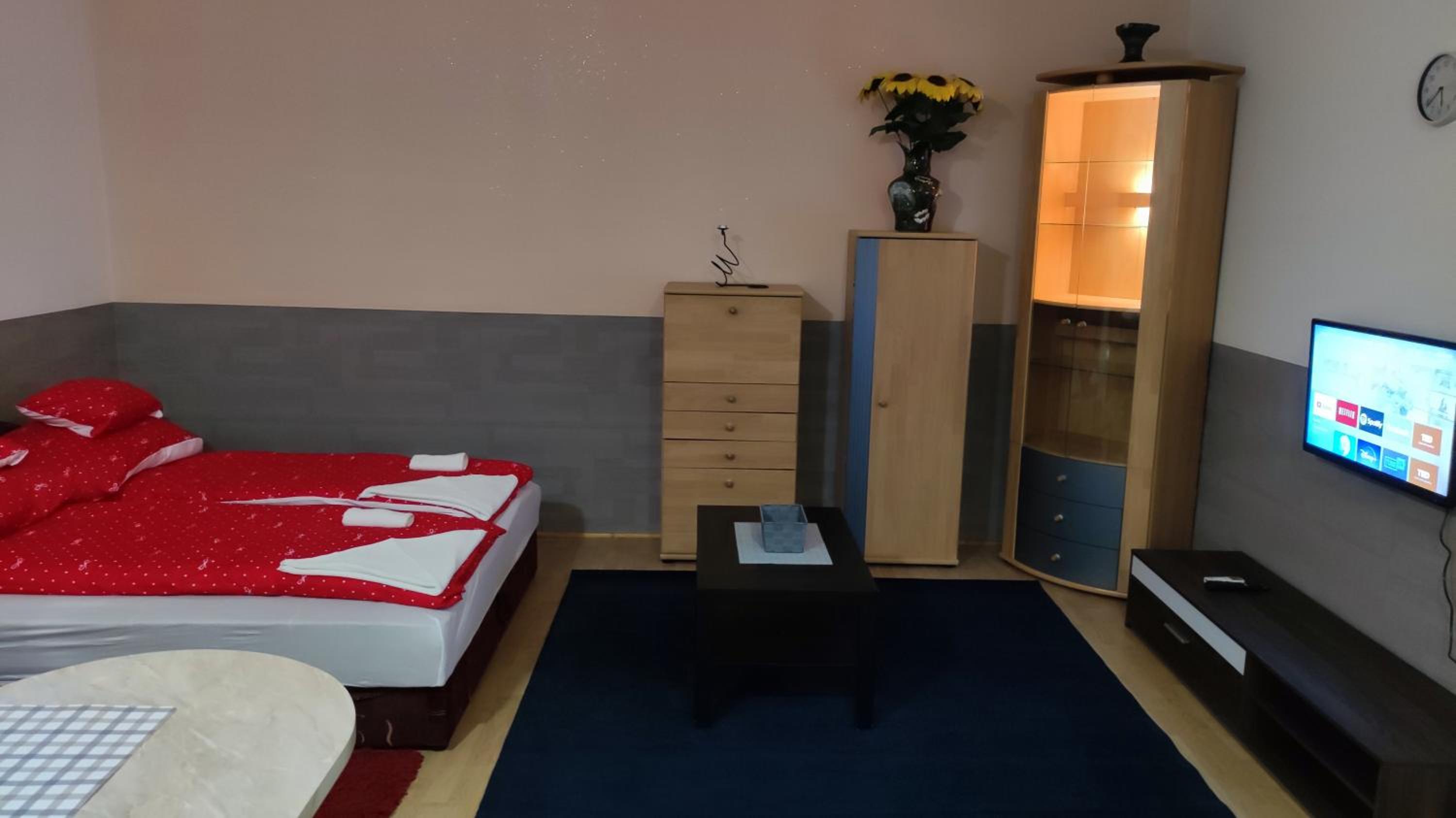 Kettő Ciprus Apartman