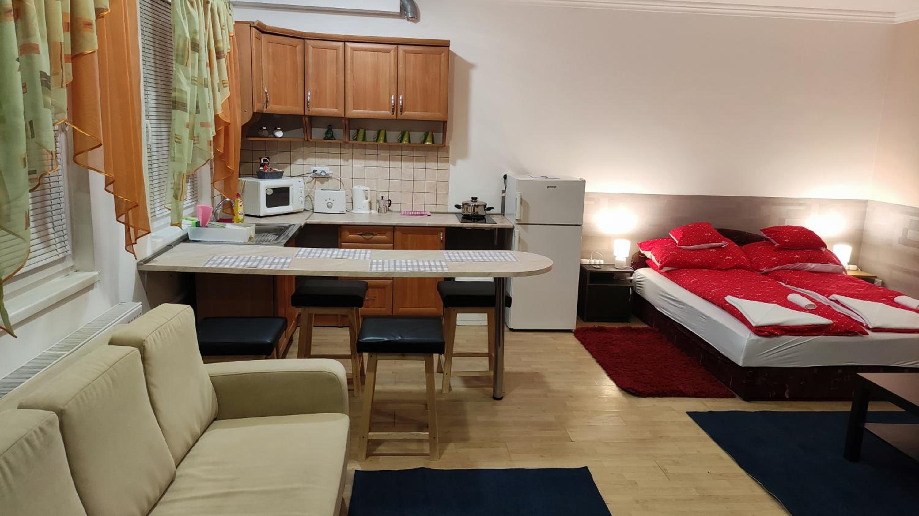 Kettő Ciprus Apartman