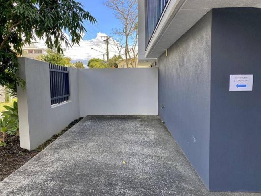 Location, location, location - very large apartment