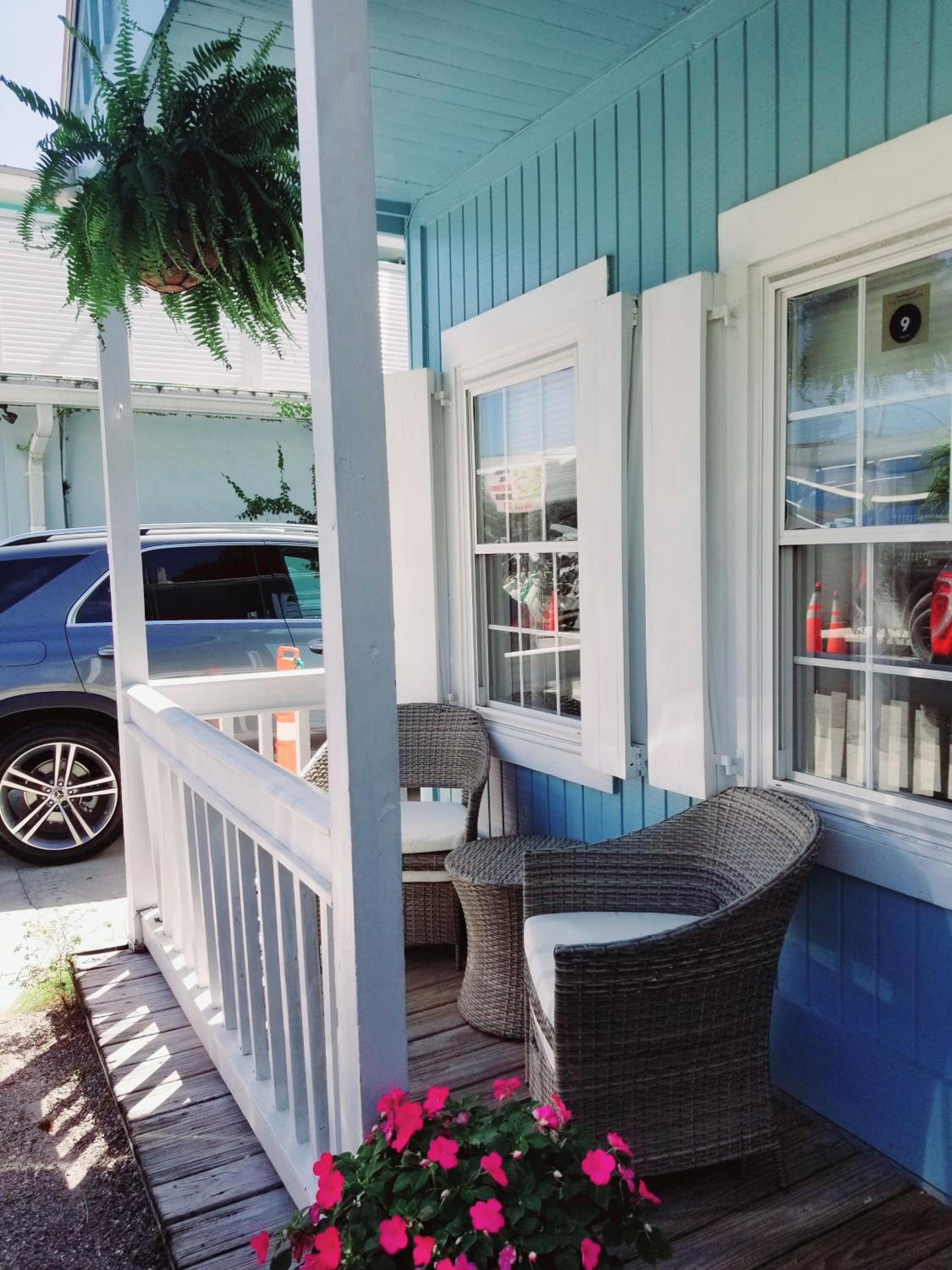 Old Town Suites