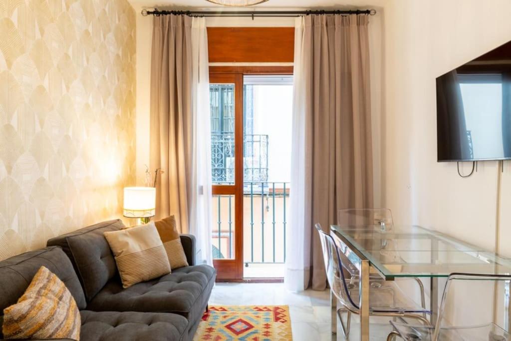 AC Apartamento Familiar fantástica localizacion