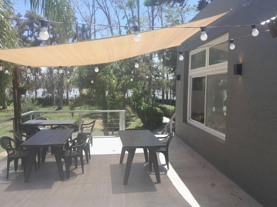 Casa en el delta con acceso terrestre