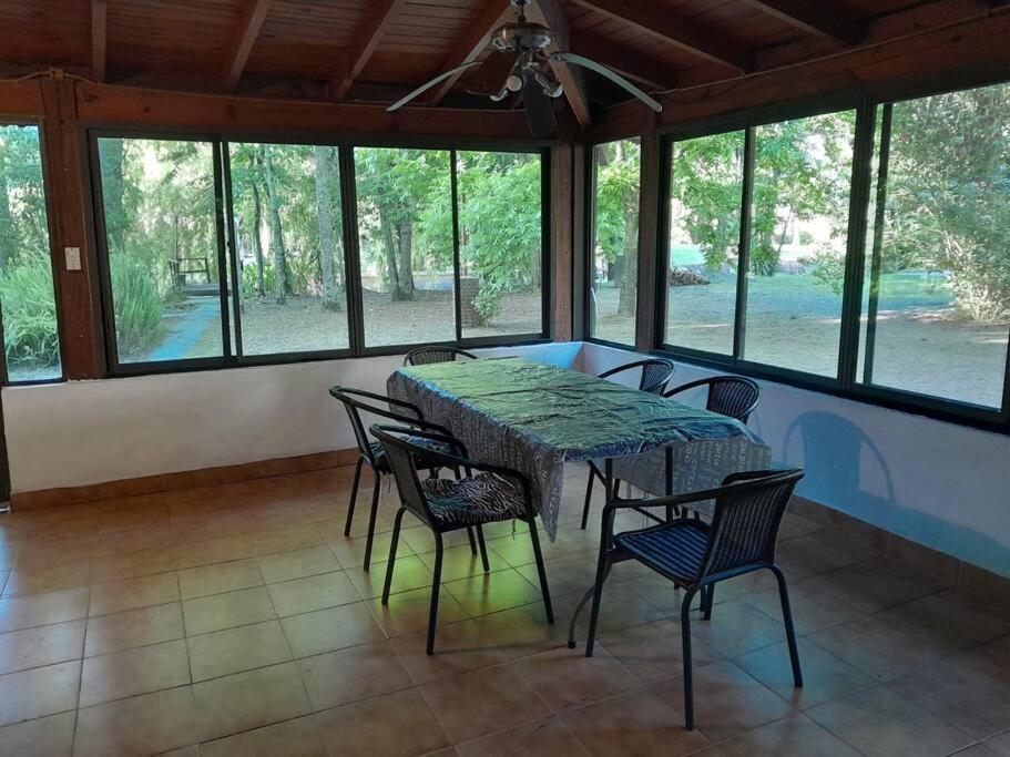 Casa en el delta con acceso terrestre