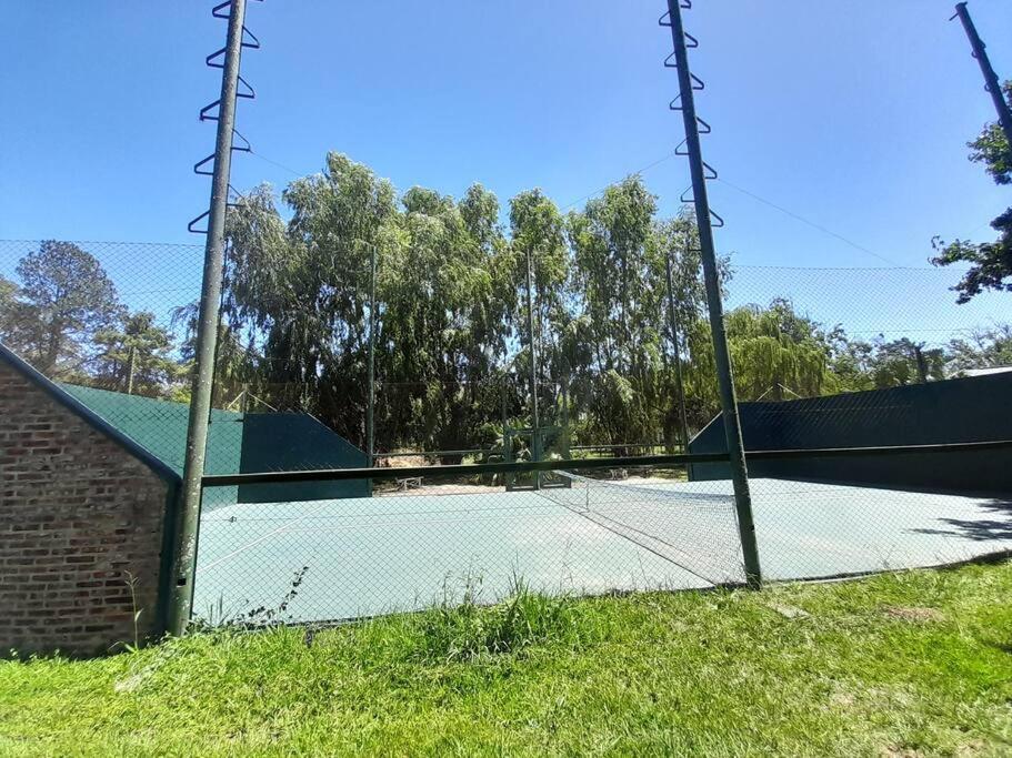 Casa en el delta con acceso terrestre