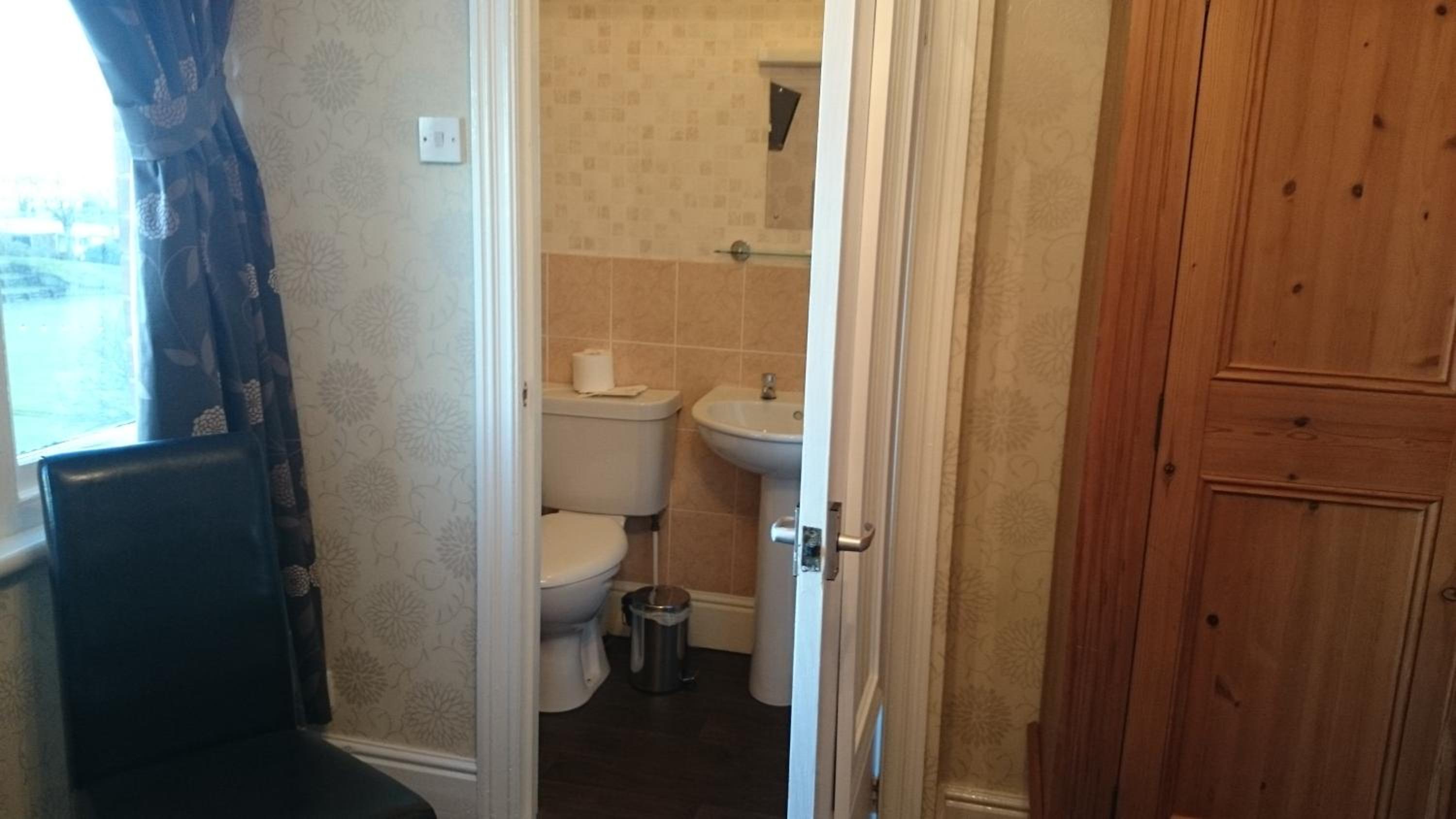 Woodthorpe Hotel