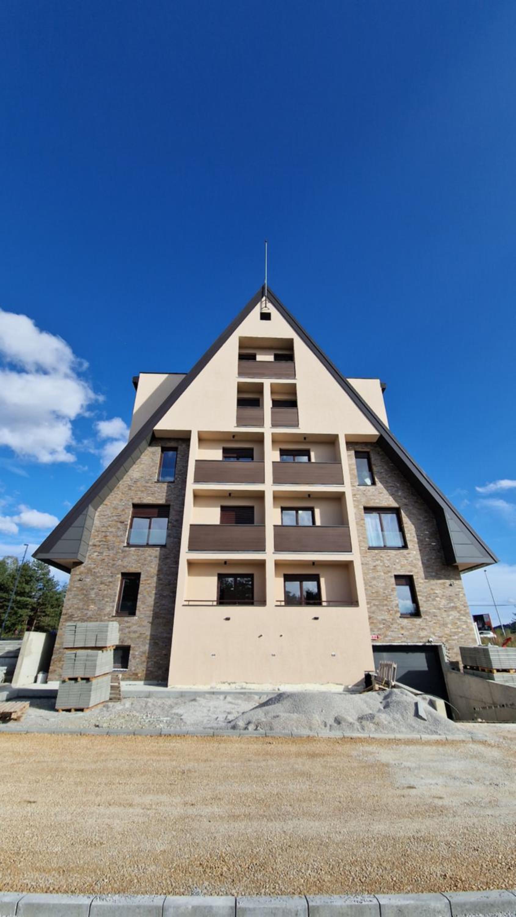 Apartman Lenkina priča view 4