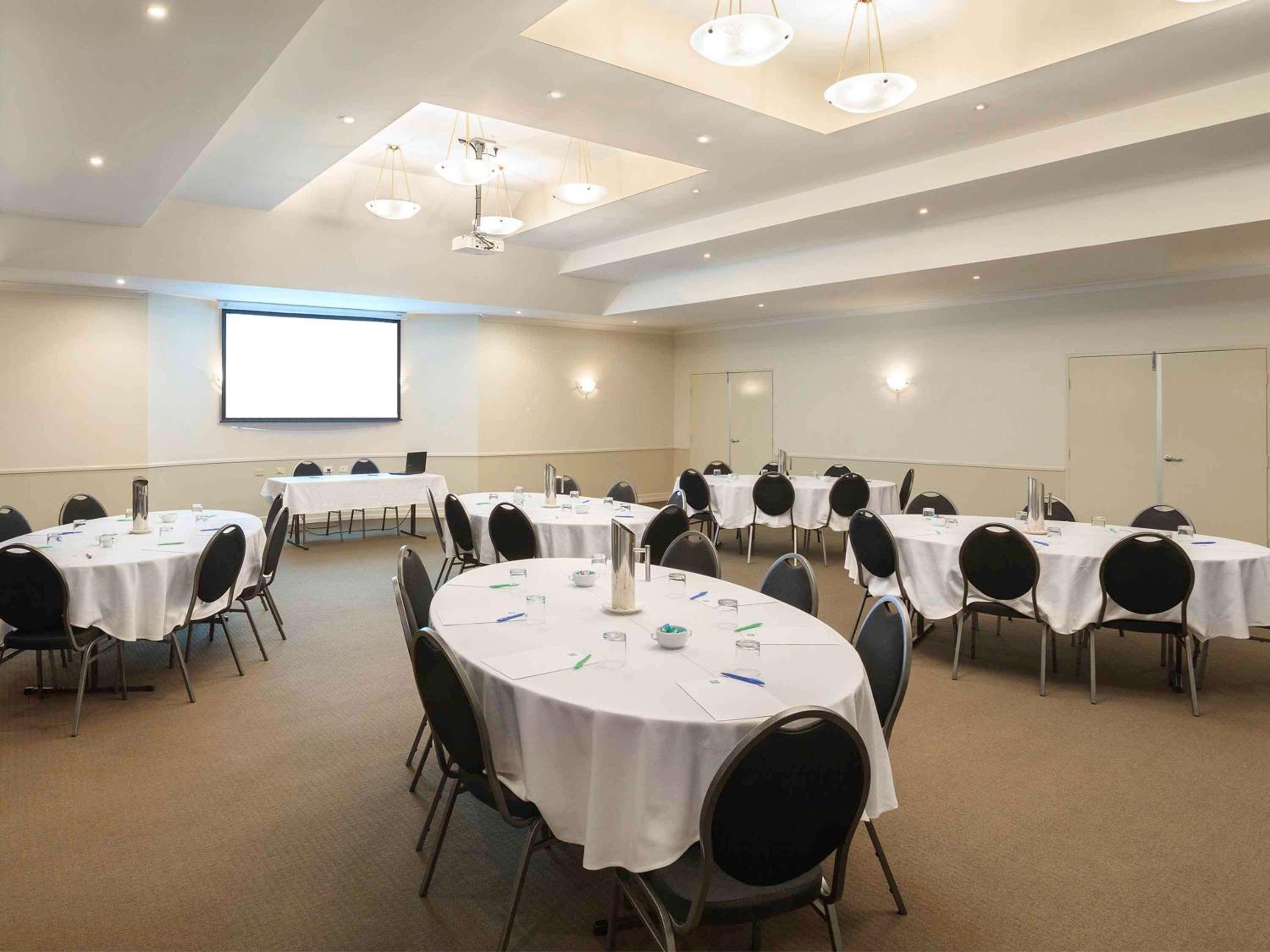 Tamworth Vacations - ibis Styles Tamworth - Property Image 9