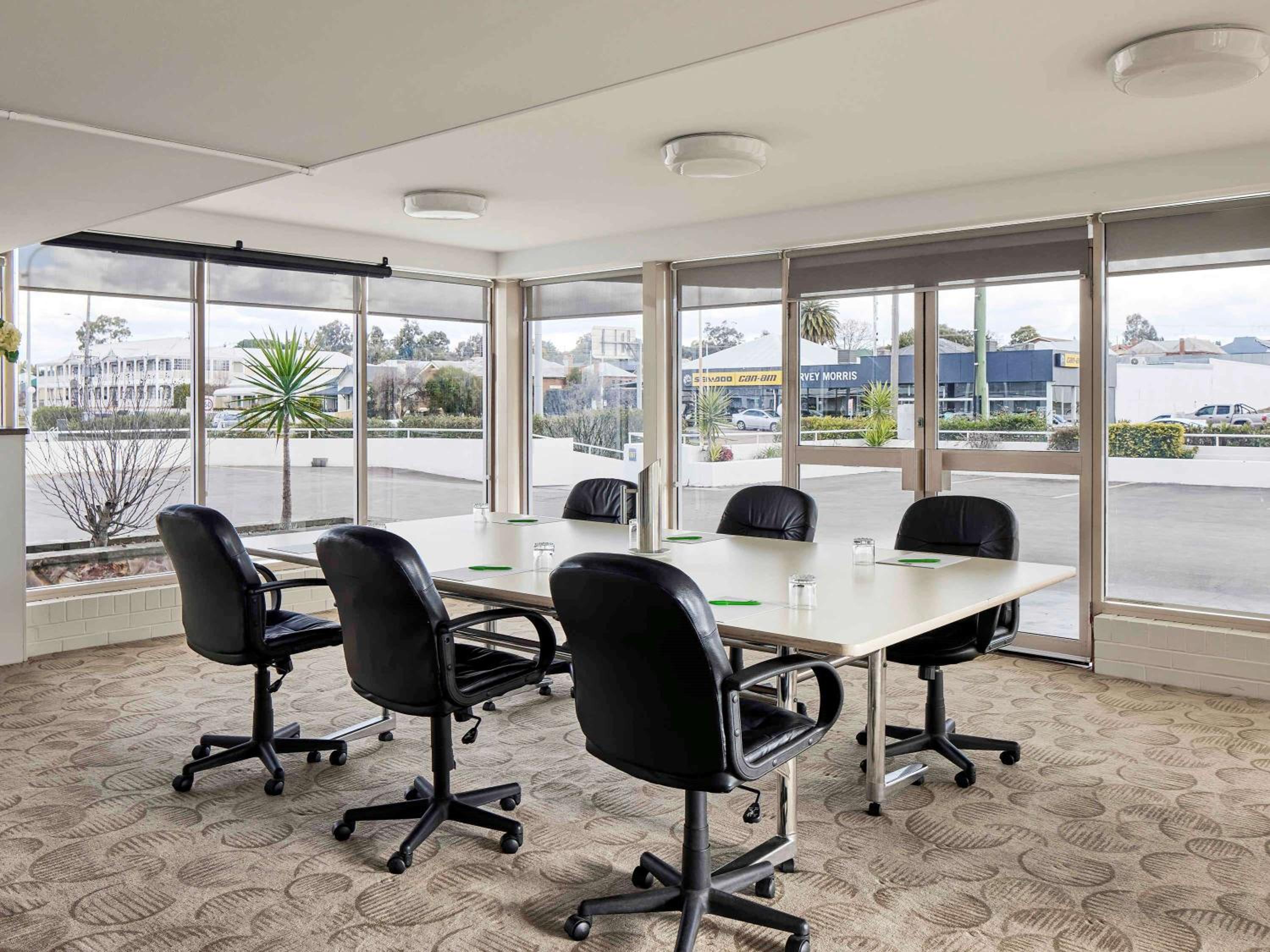 Tamworth Vacations - ibis Styles Tamworth - Property Image 11