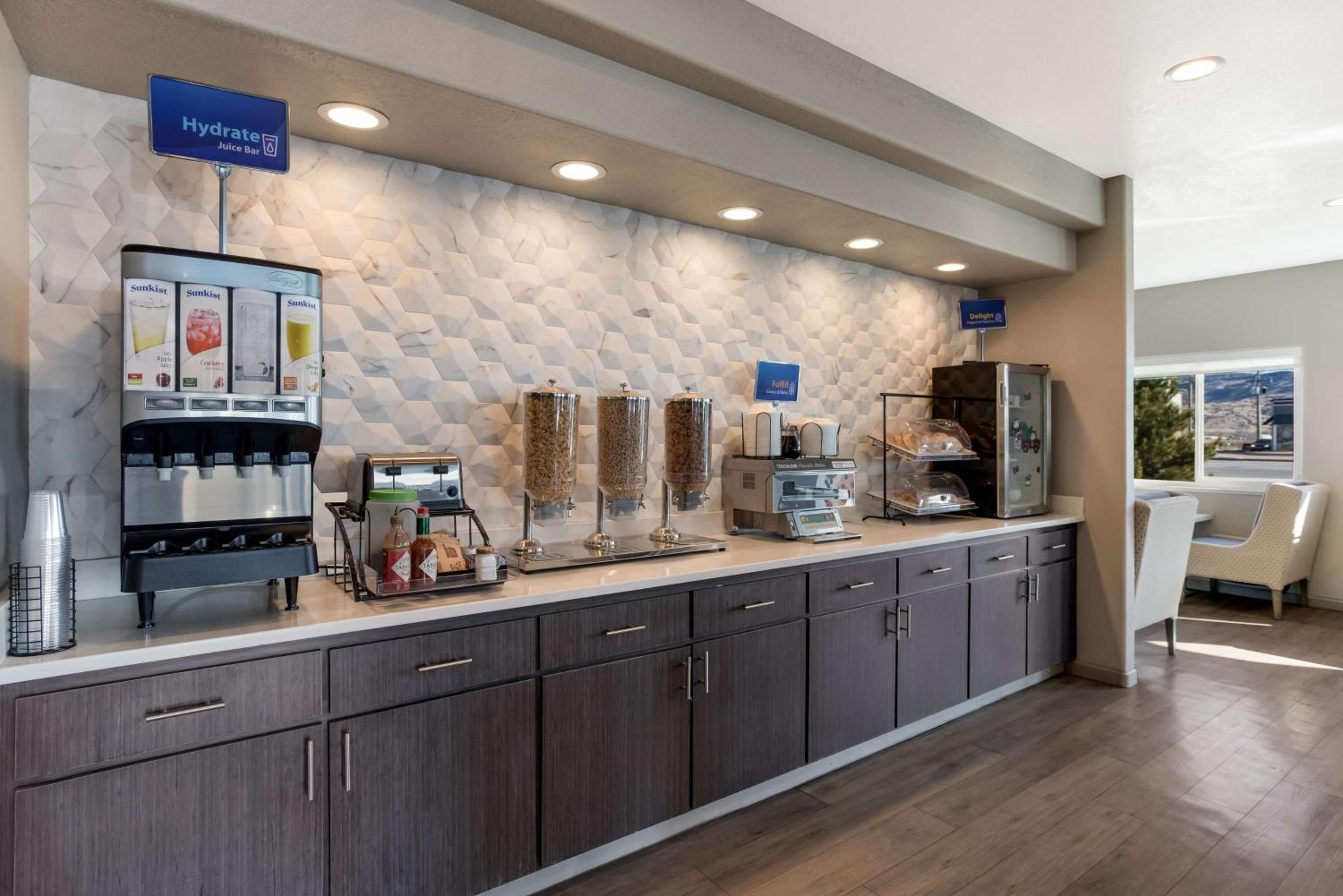 Grants Vacations - Best Western Grants Inn - Property Image 4