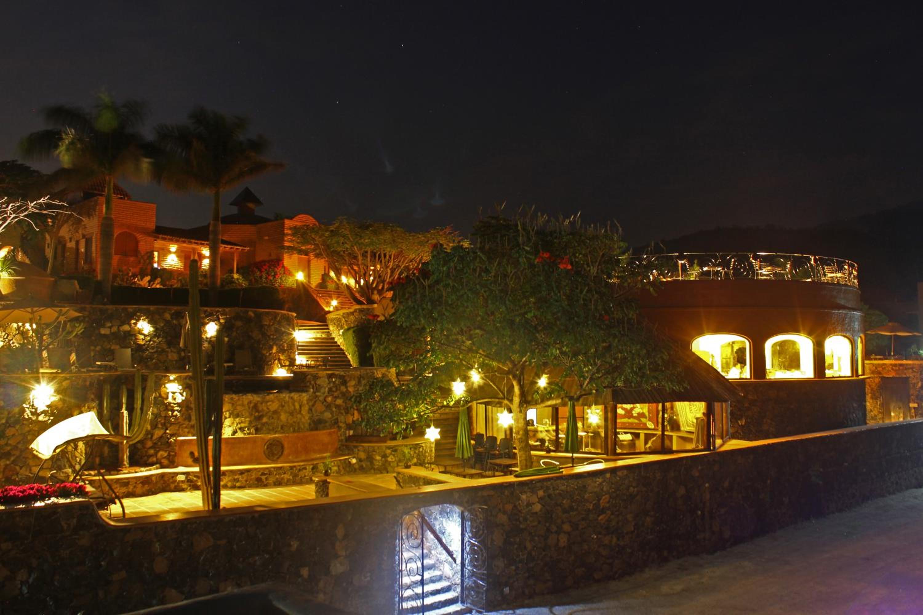 Cuernavaca Vacations - Hostal de la Luz - Spa Holistic Resort - Property Image 4