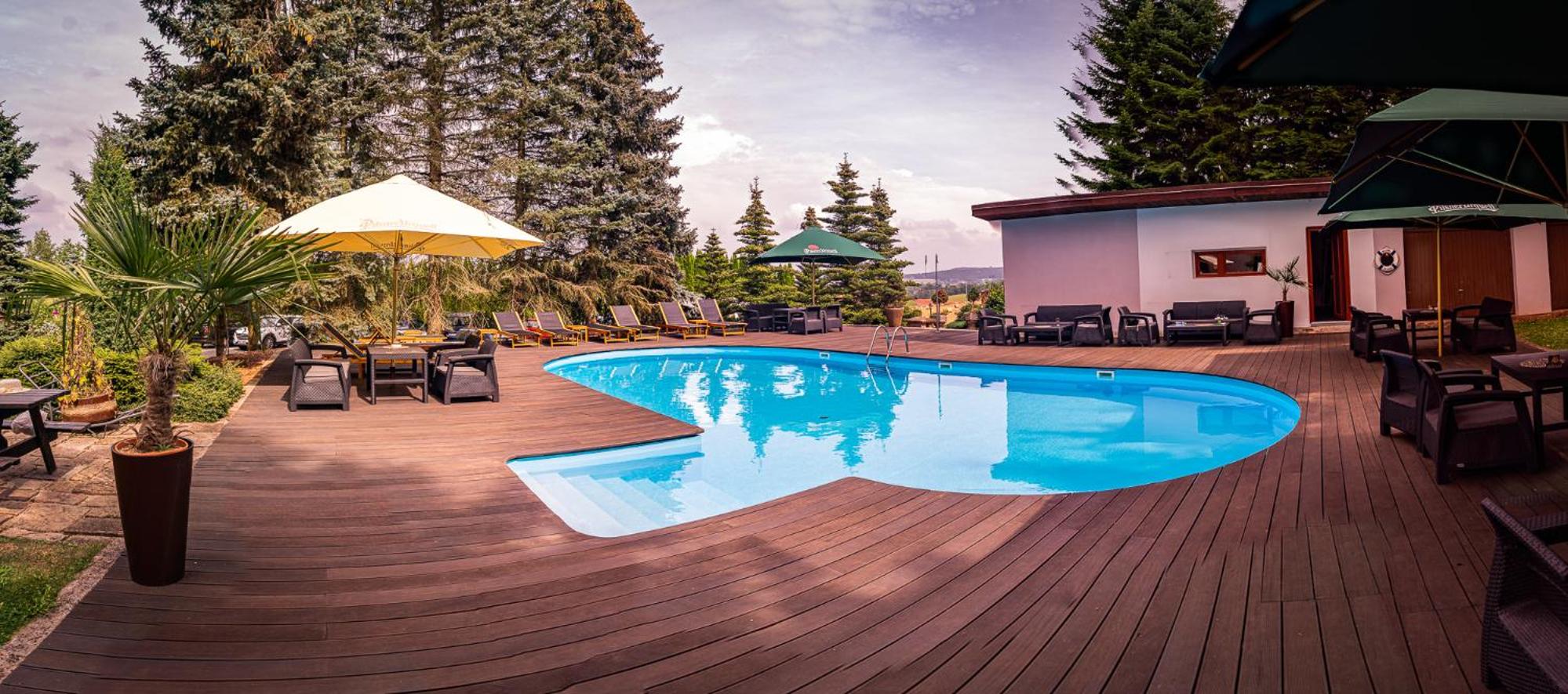 Hotel Penzion Tadeášovy domky