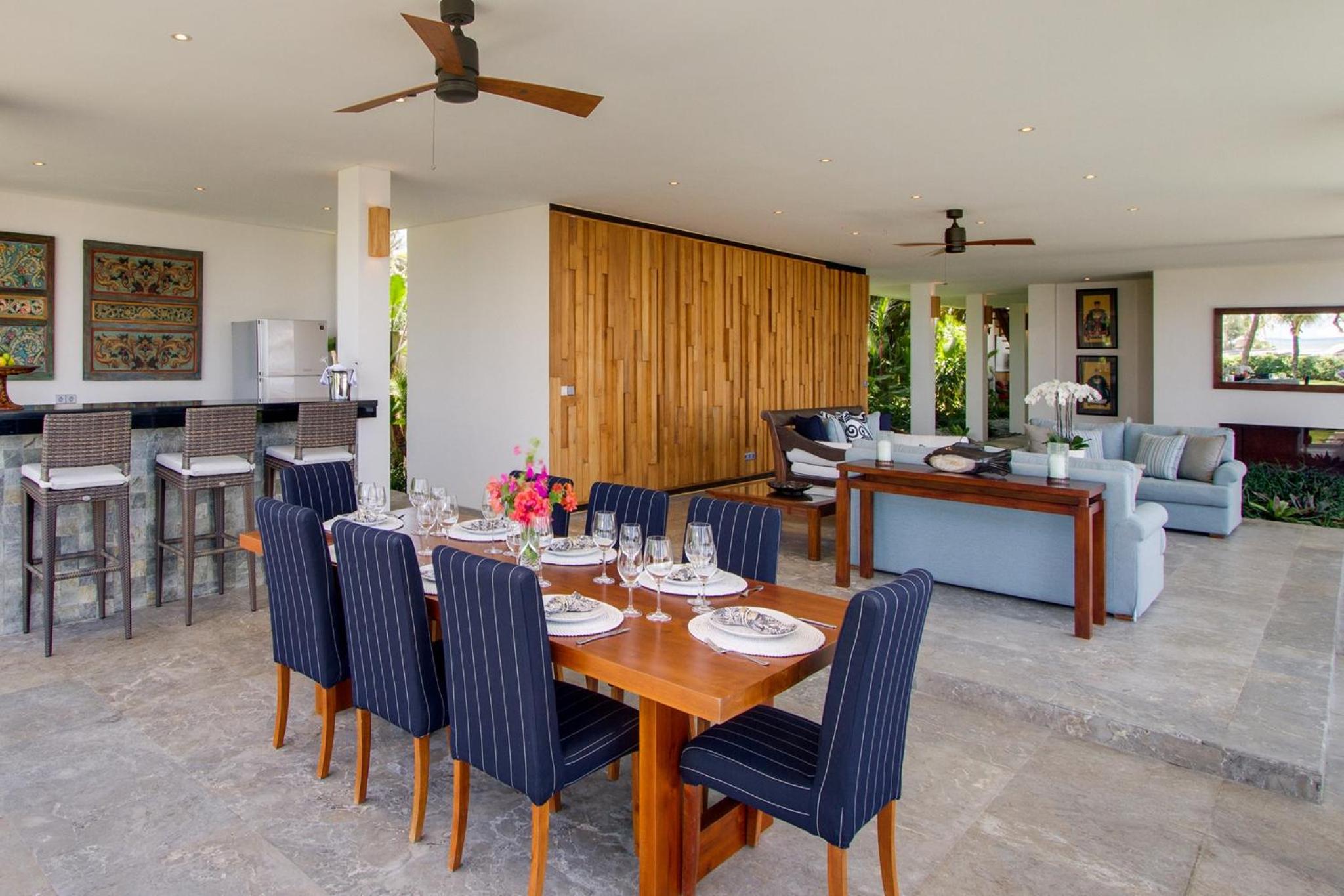 Beachfront Luxury, Villa Purnama view 5