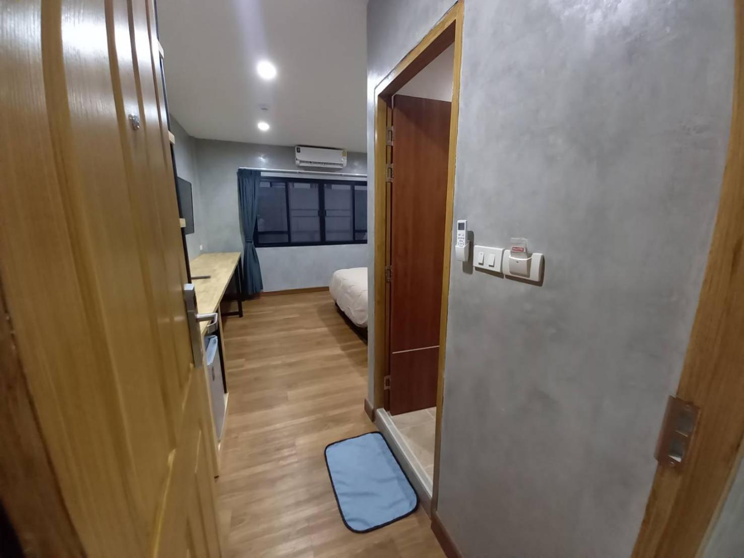 BURI Hotel And Hostel