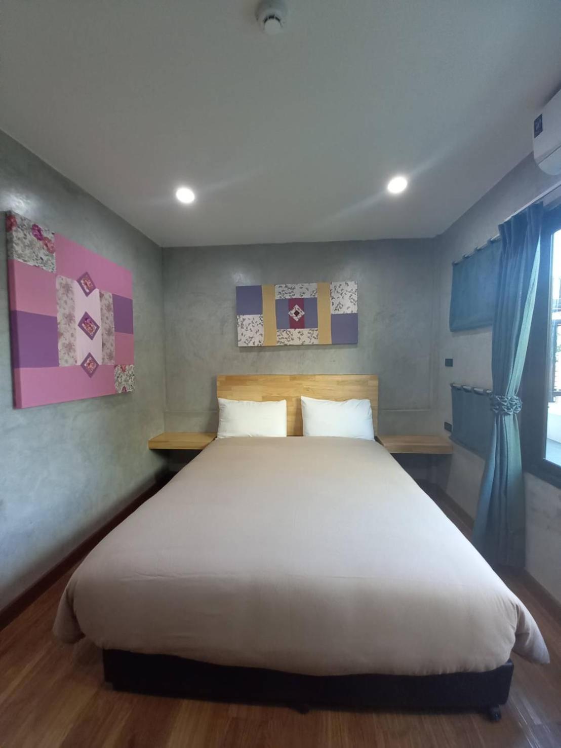 BURI Hotel And Hostel