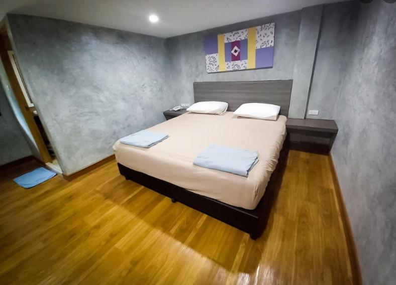 BURI Hotel And Hostel