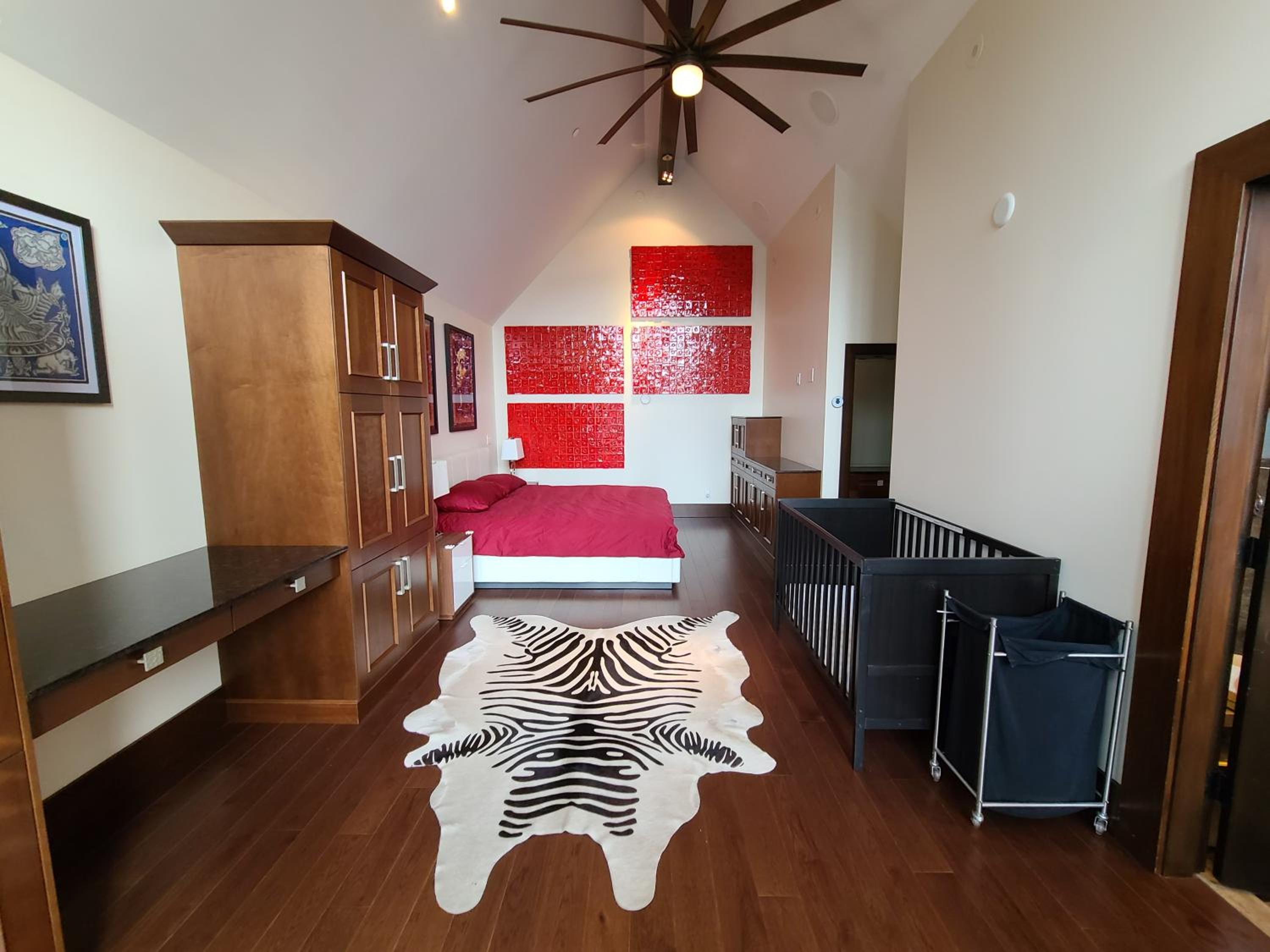 Luxury Ski-in / Ski-out home on Blackcomb