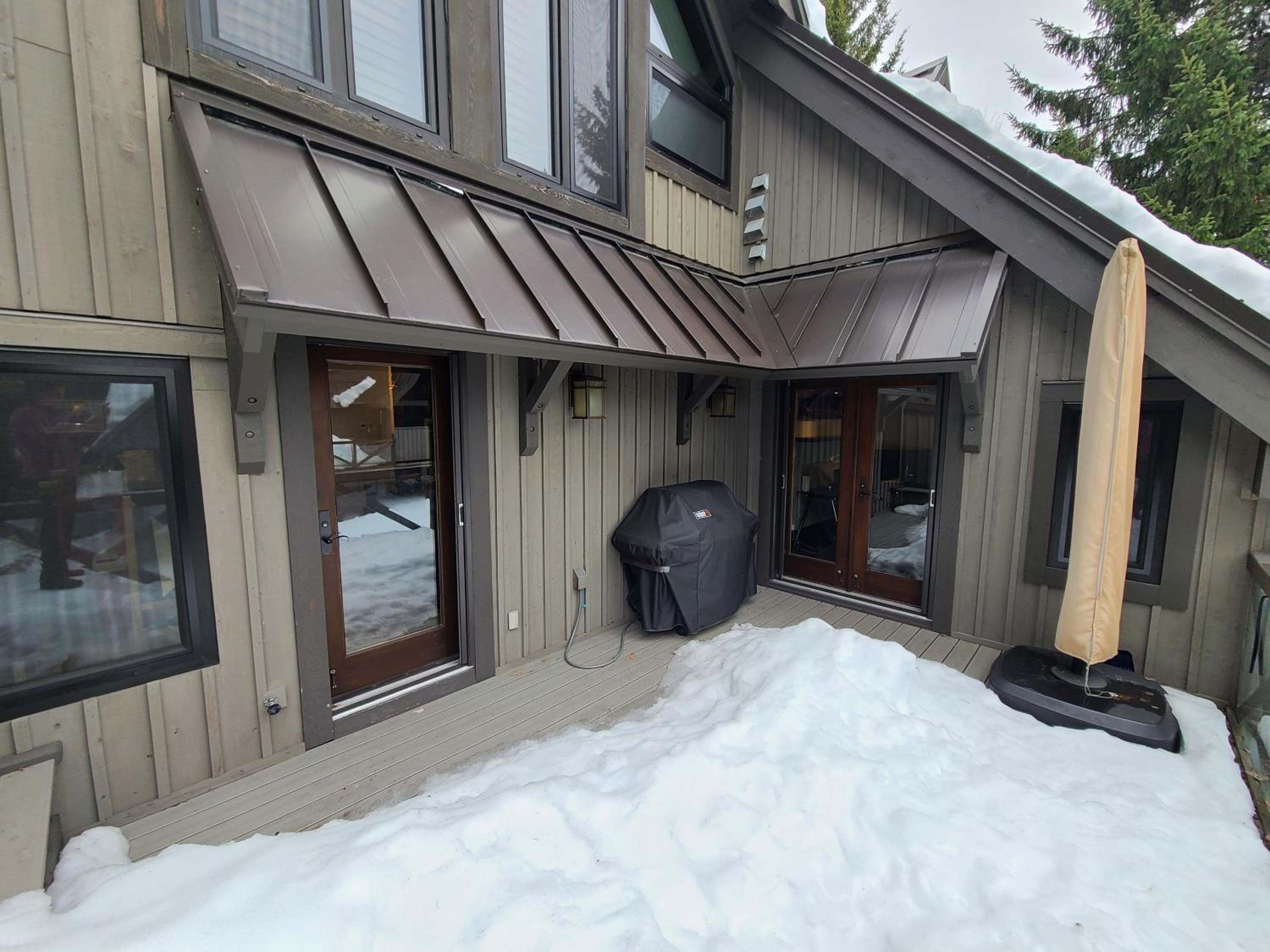 Luxury Ski-in / Ski-out home on Blackcomb