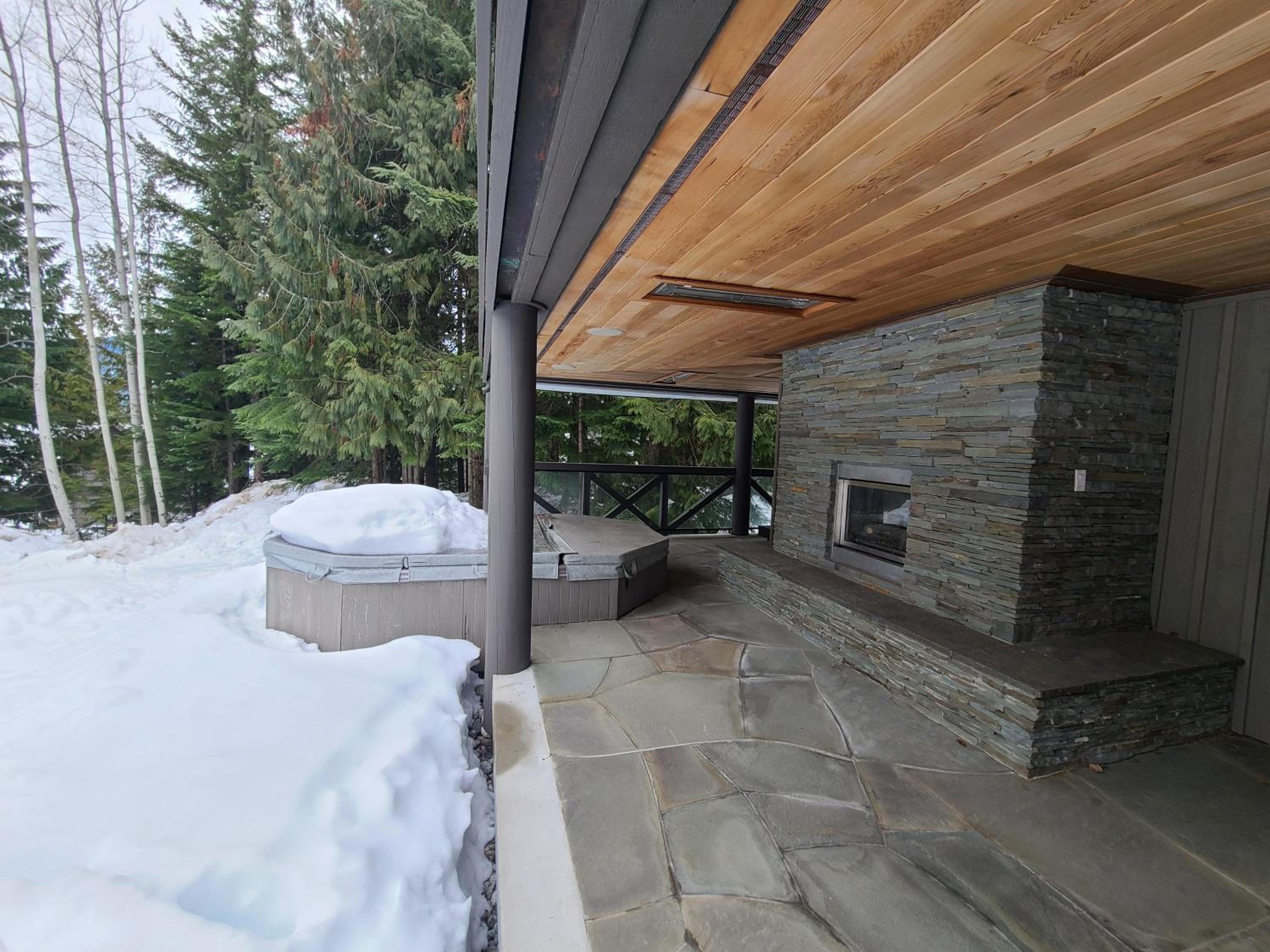 Luxury Ski-in / Ski-out home on Blackcomb