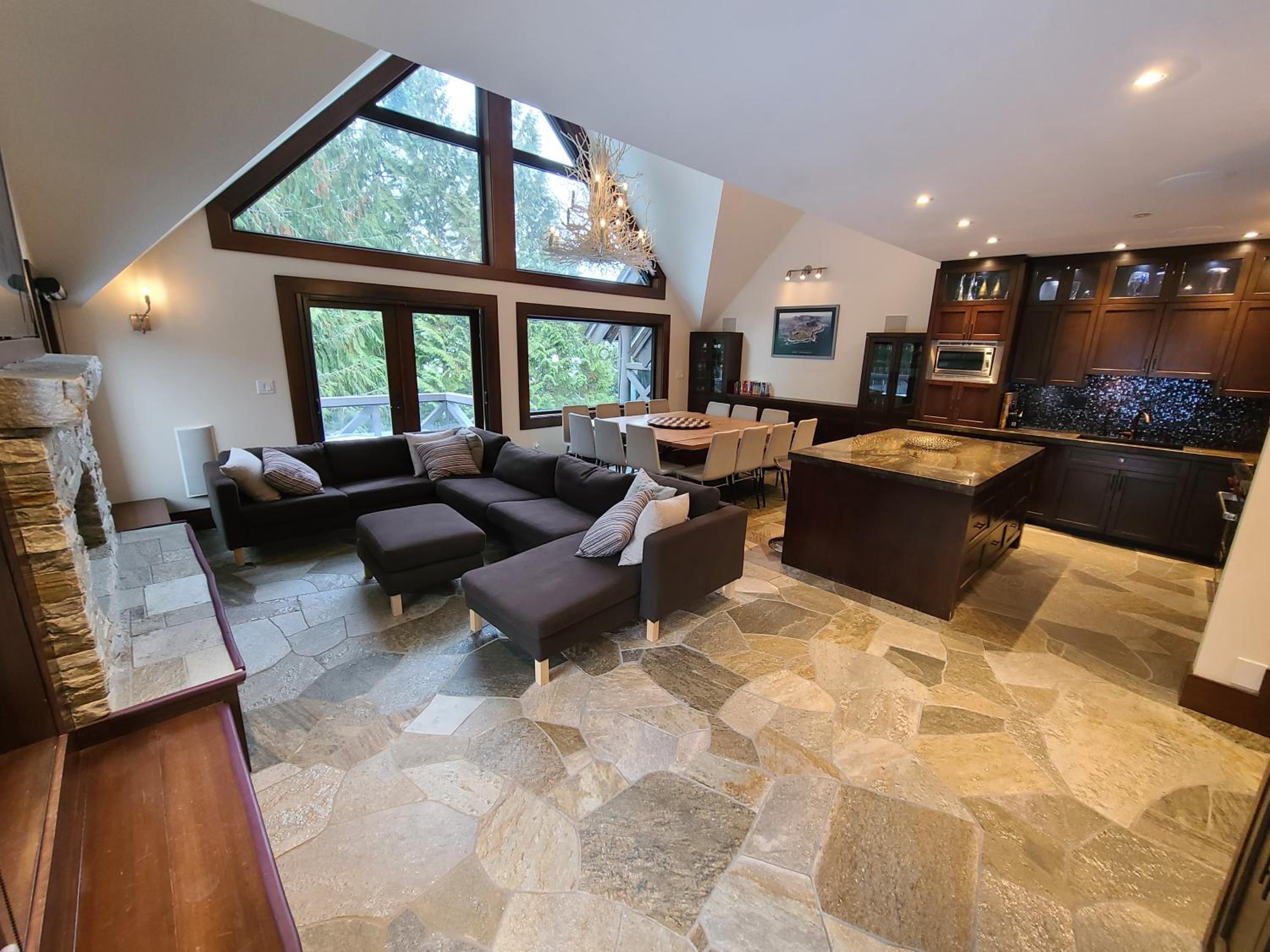 Luxury Ski-in / Ski-out home on Blackcomb