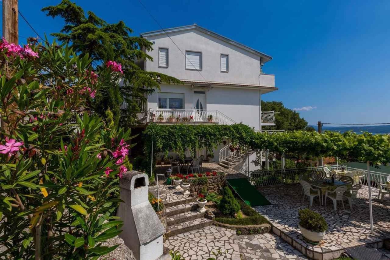 Apartments in Crikvenica 14100 photo 5