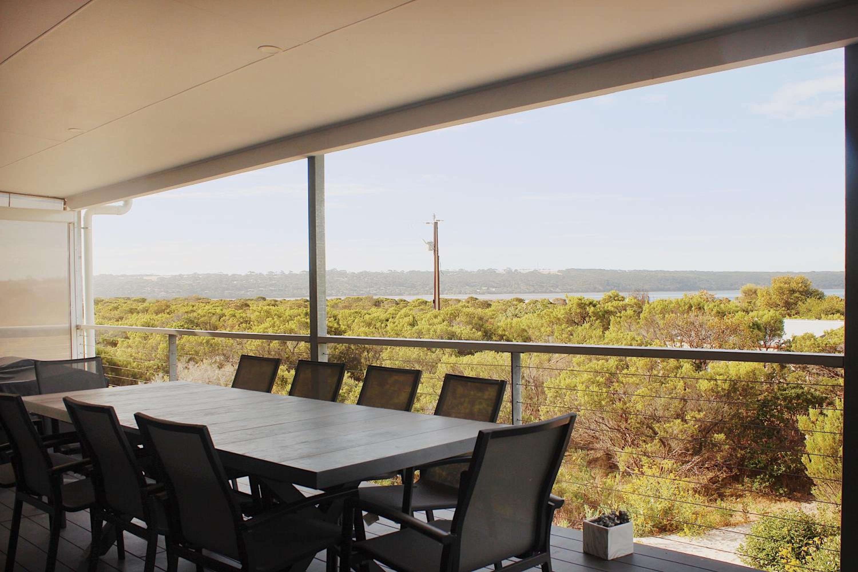 TWO PELICANS Island Beach