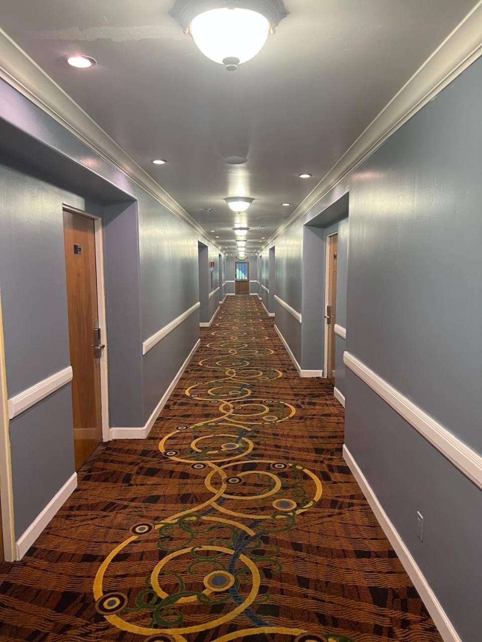 San Simeon Vacations - Pacific Coast Roadhouse Hotel - Property Image 91