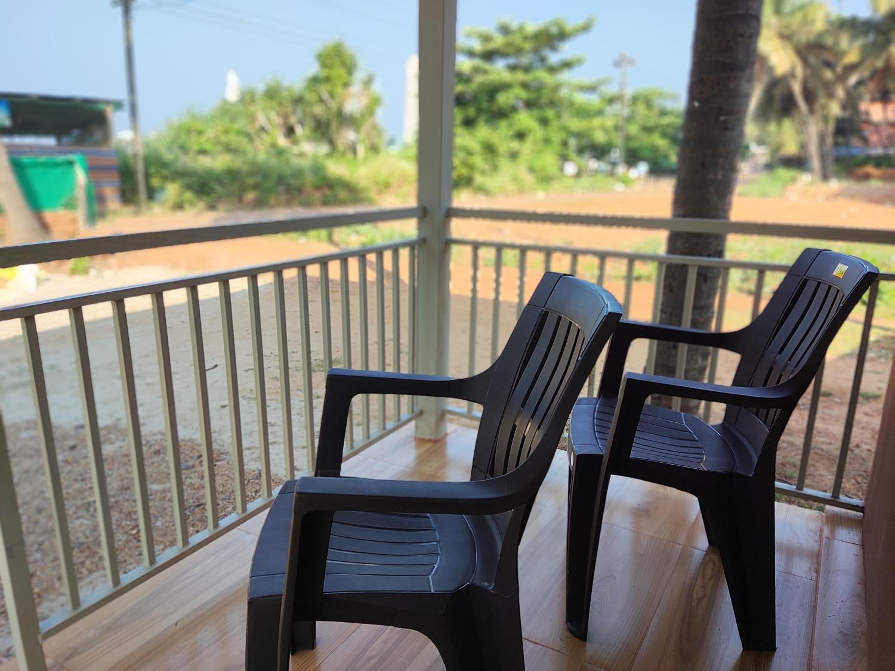 Coral Beach Cottage view 3