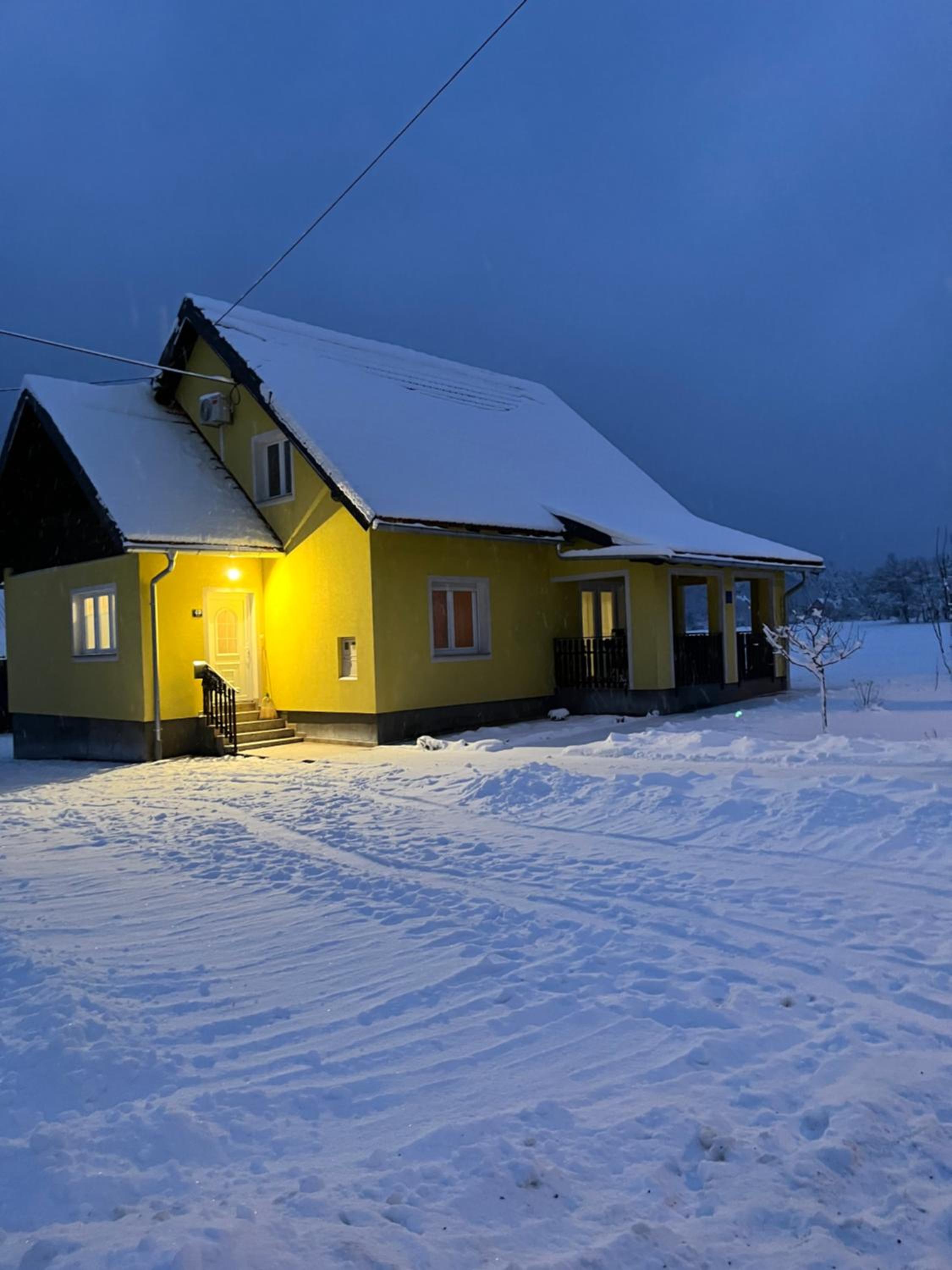 Photo 37