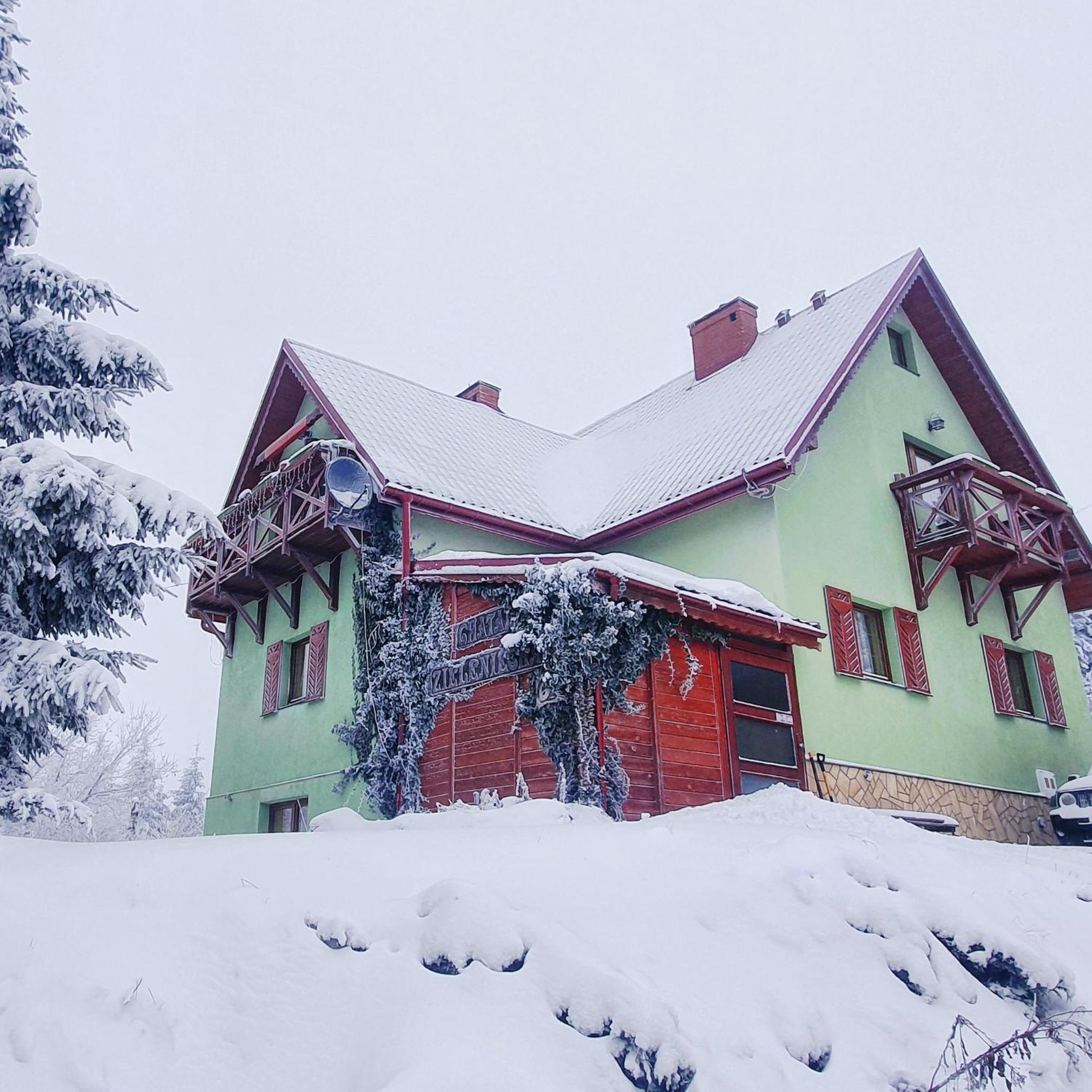 Chata Zieleniecka view 3