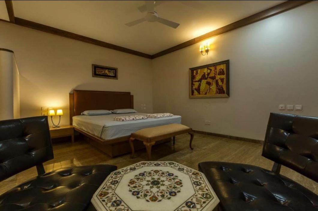 Redhomex 96Bliss 4BHK view 2