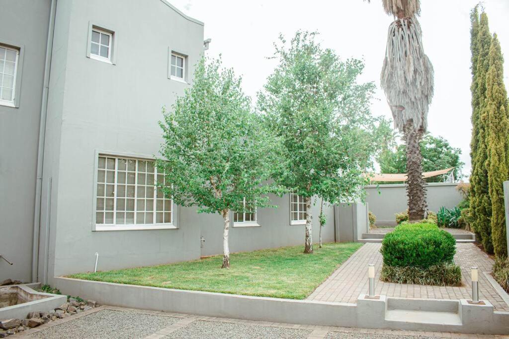 Private luxurious 3 bedroom complete house view 2
