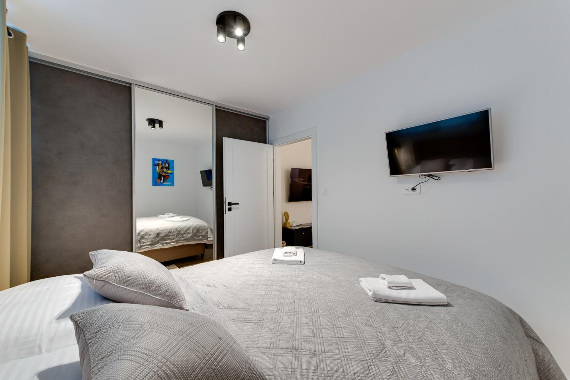 MINMAR Apartments